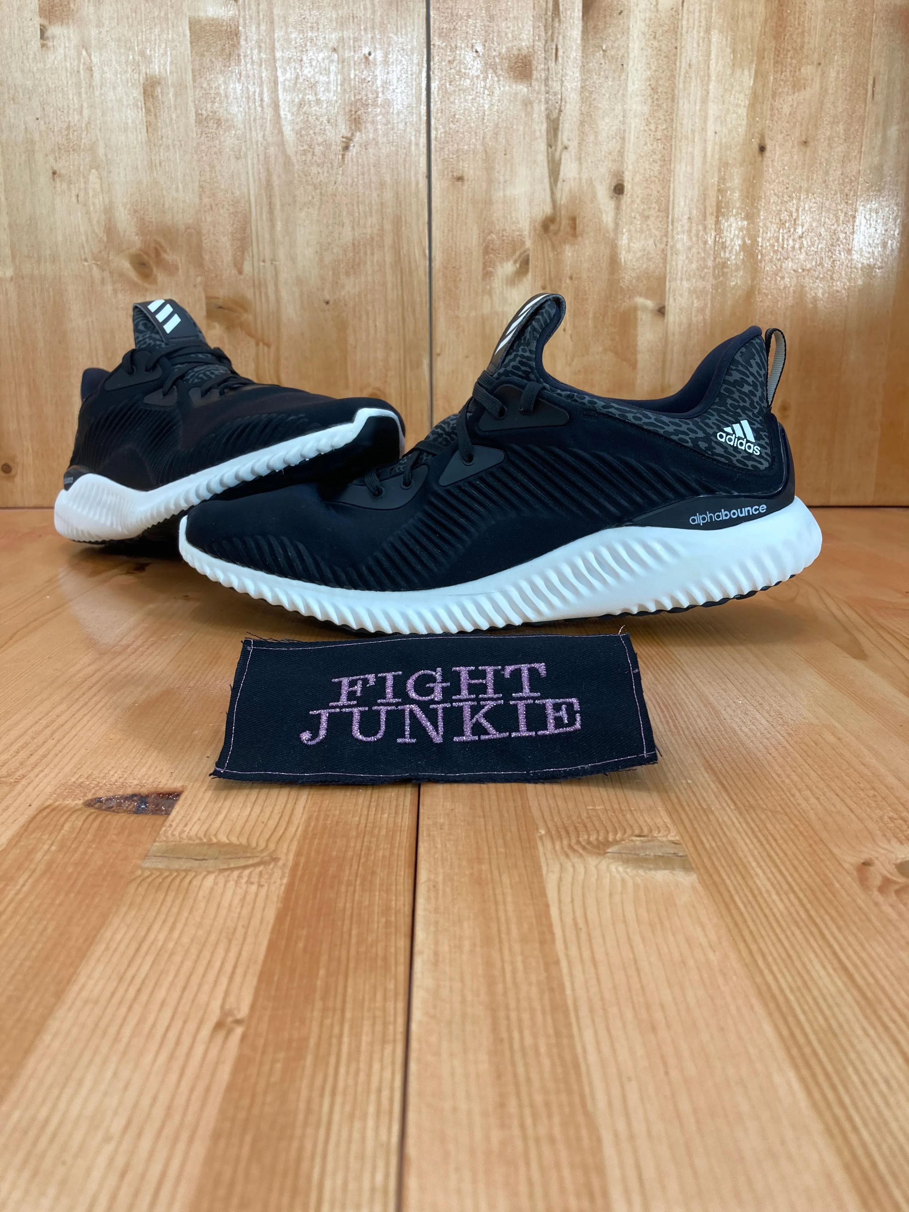 ADIDAS ALPHABOUNCE Mens Size 12.5 Shoes Sneakers Adidas Megaride O1 Shoes