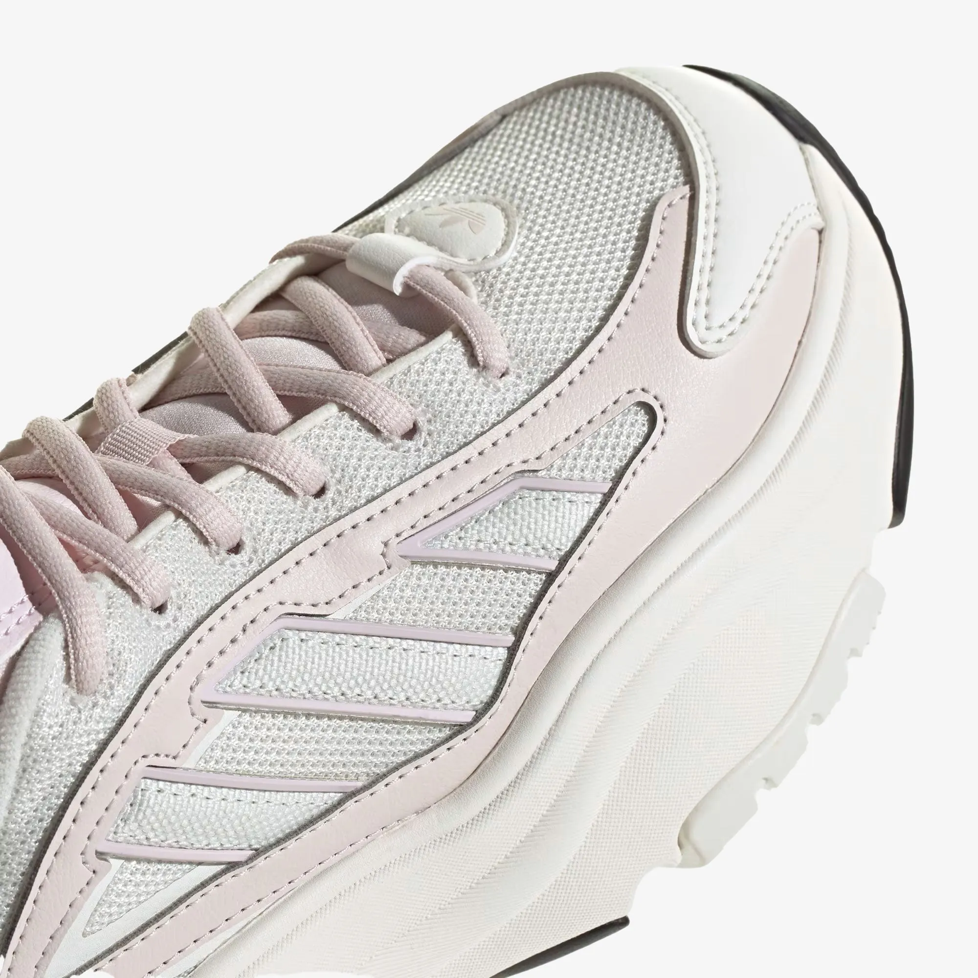 Felipe Gustavo Adidas Shoes Adidas Originals | WMN'S OZGAIA  { CLOUD WHITE/OFF WHITE/ALMOST PINK