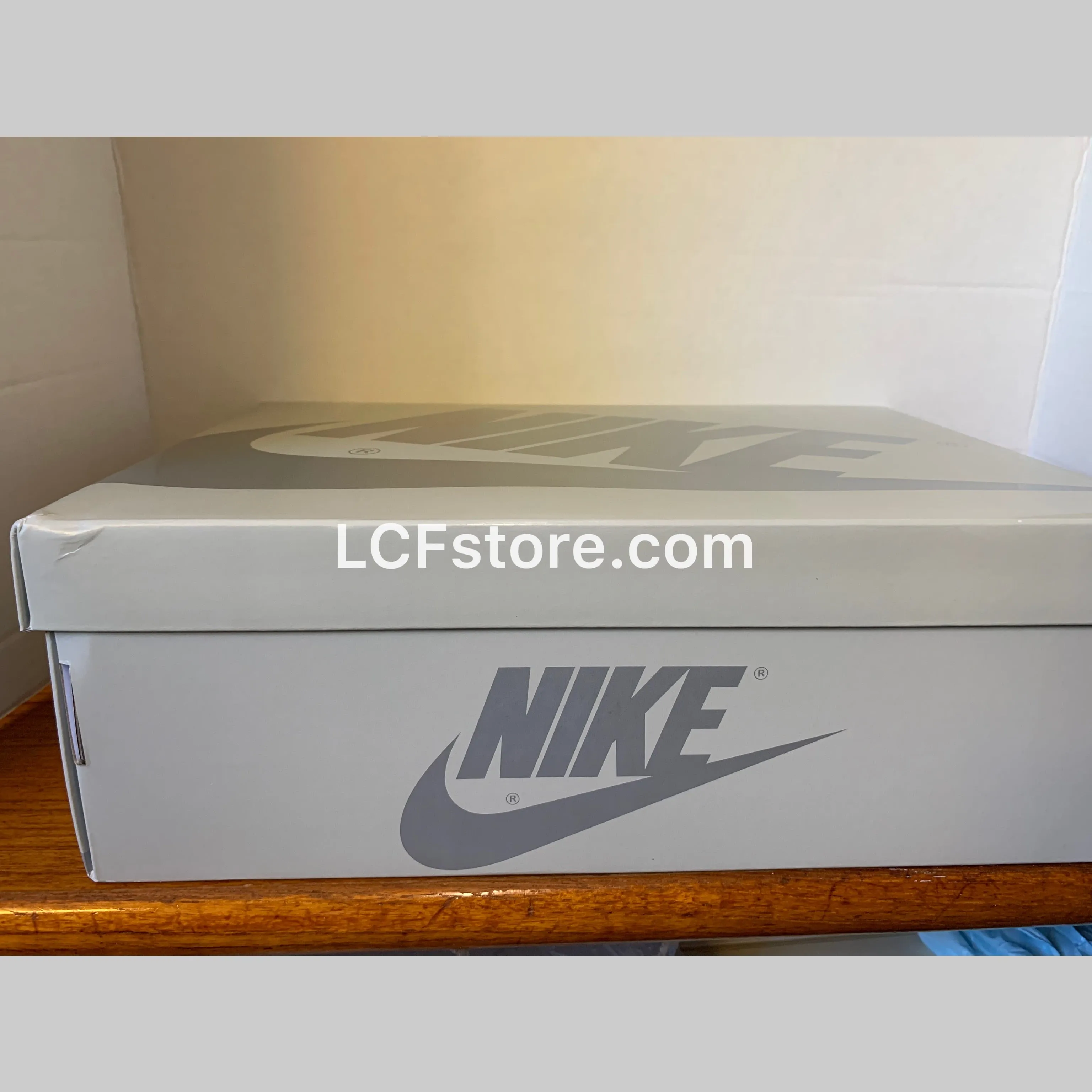 Original Asics Wrestling Shoes Air Jordan 1 Co.Jp Metallic Silver