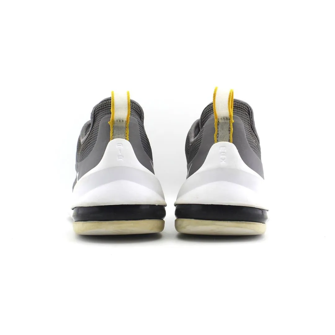 Fuelcell Rebel V4 Running Shoe NIKE AIR MAX AXIS PREMIUM