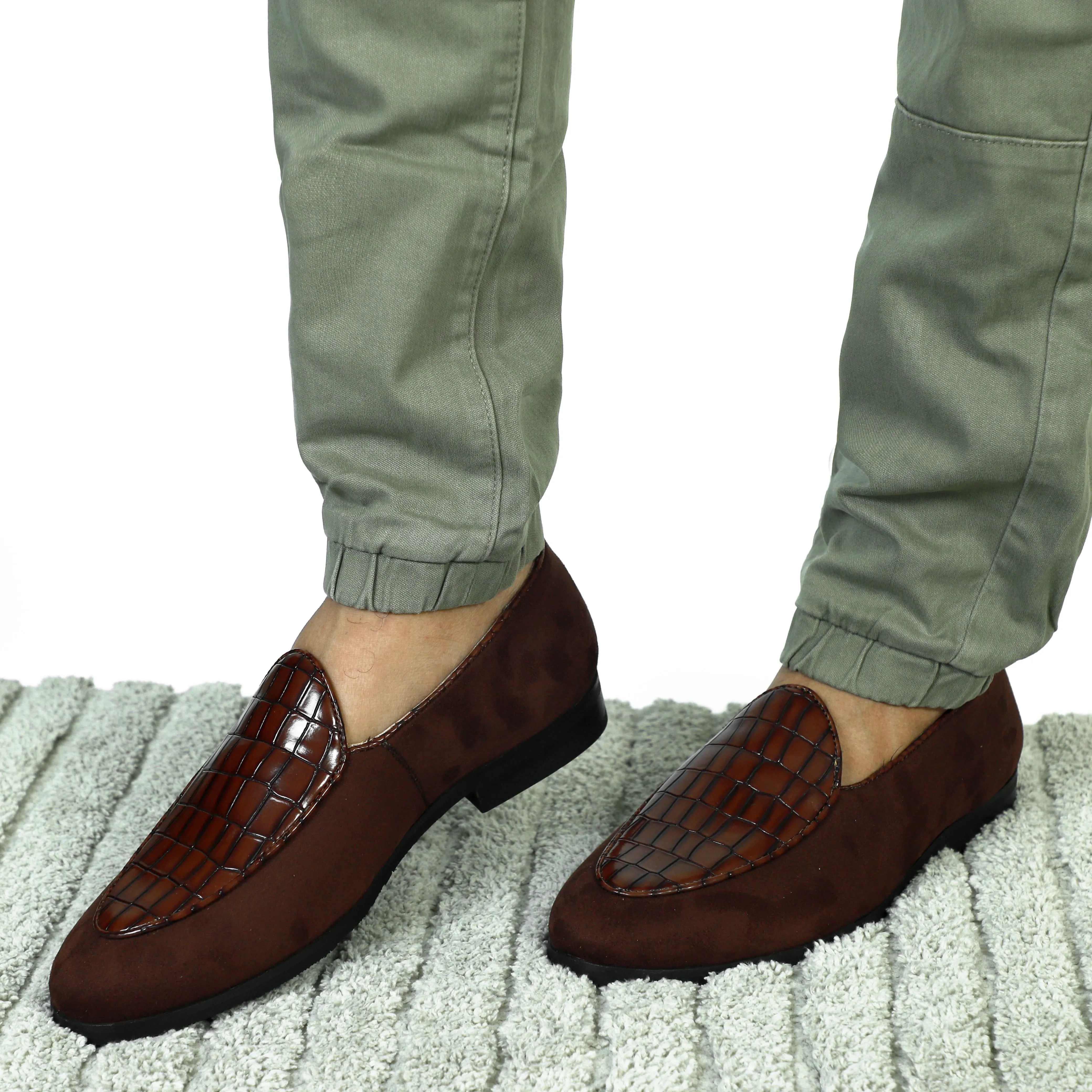NICHE Zemba Brown Suede Croco Loafers Running Slip On Shoes