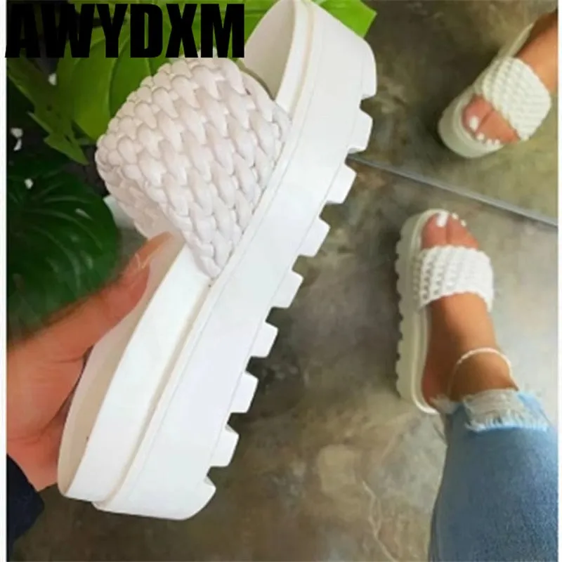 Amozae- Christmas Gift 2025 Summer Slippers Women Fashion New Flat Female Slippers Platform Gear Shoes Pen Toed Flip Flops High Quality Women Shoes D Flip Flop