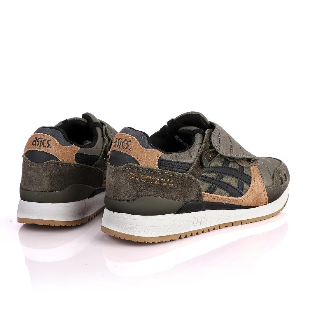 Asics Indoor Court Shoes Asicstiger Gel - Lyte III Green Brown Men's Sneakers