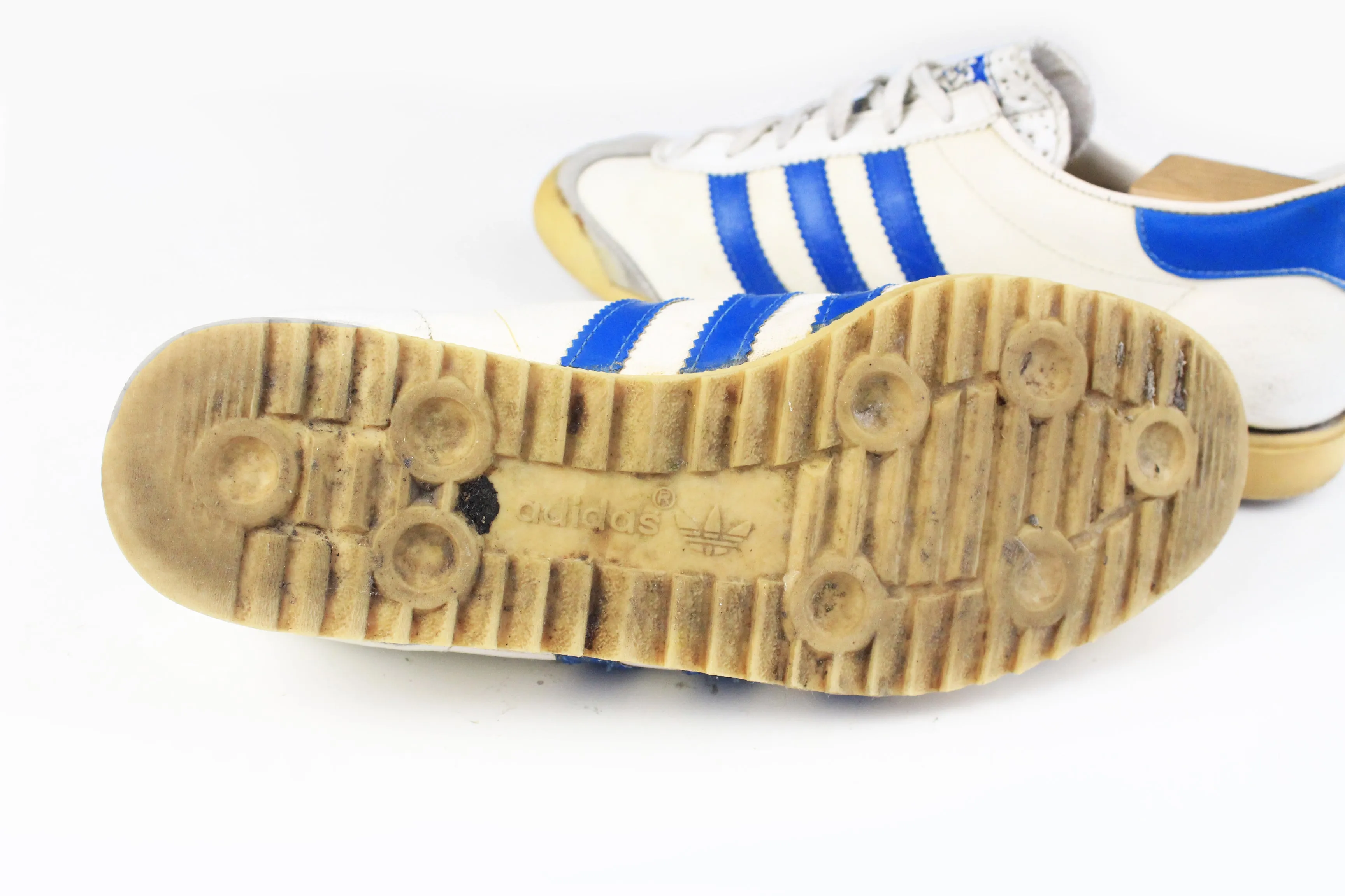 Soccer Shoes Turf Adidas Vintage Adidas Rom Sneakers Women's US 7.5