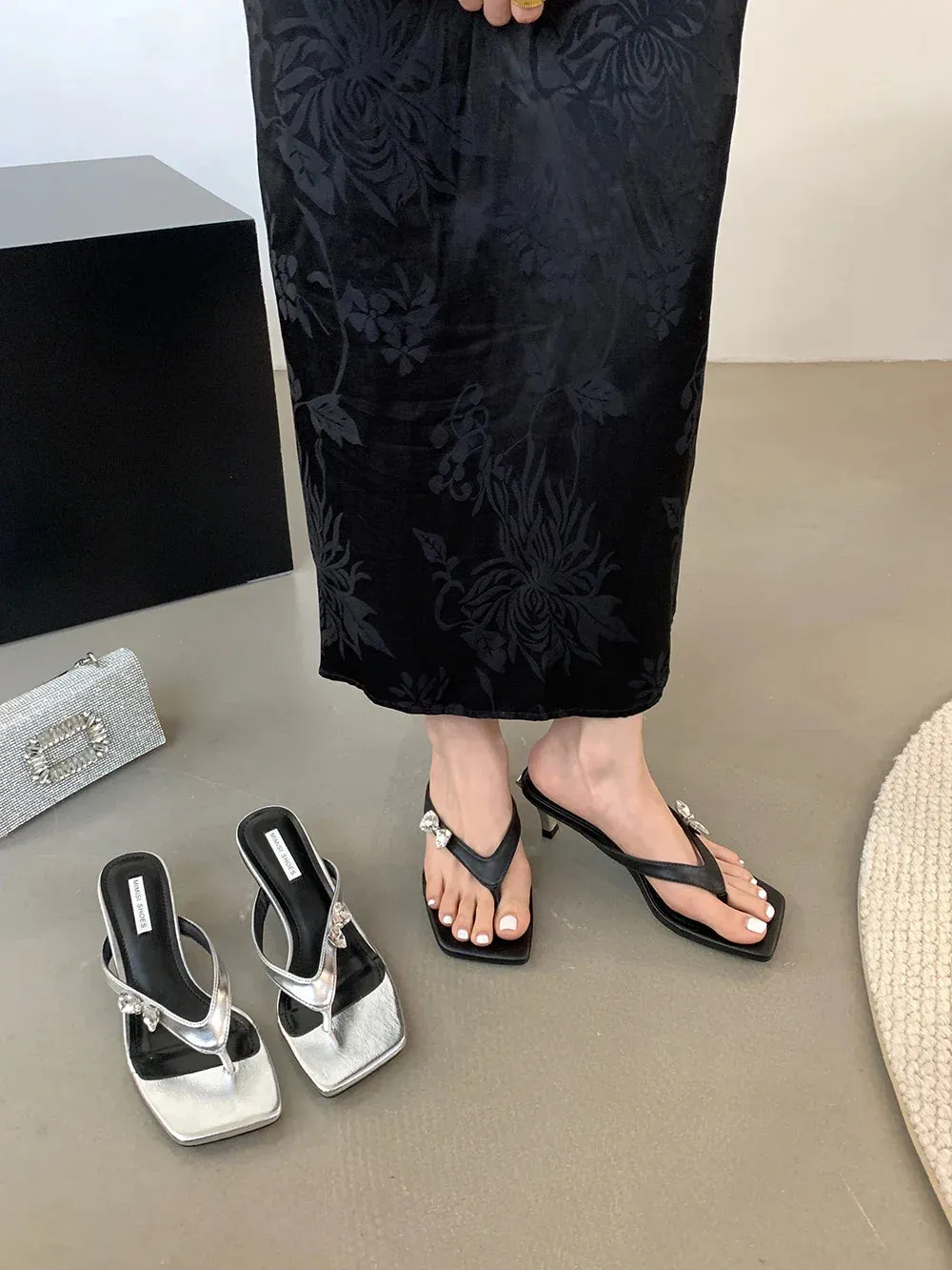 binfenxie  -  Clip Toe Women Slides Slippers Silver Black Flip Flops Thin High Heels Bow Design Summer Dress Shoes Casual Party Pumps Size 39 Low Cost Flip Flops