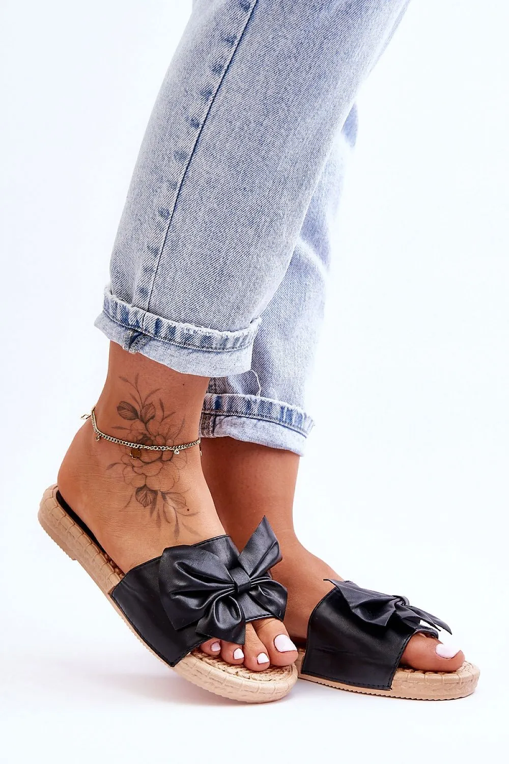 Flip-flops model 180919 Step in style Flip Flops Studs