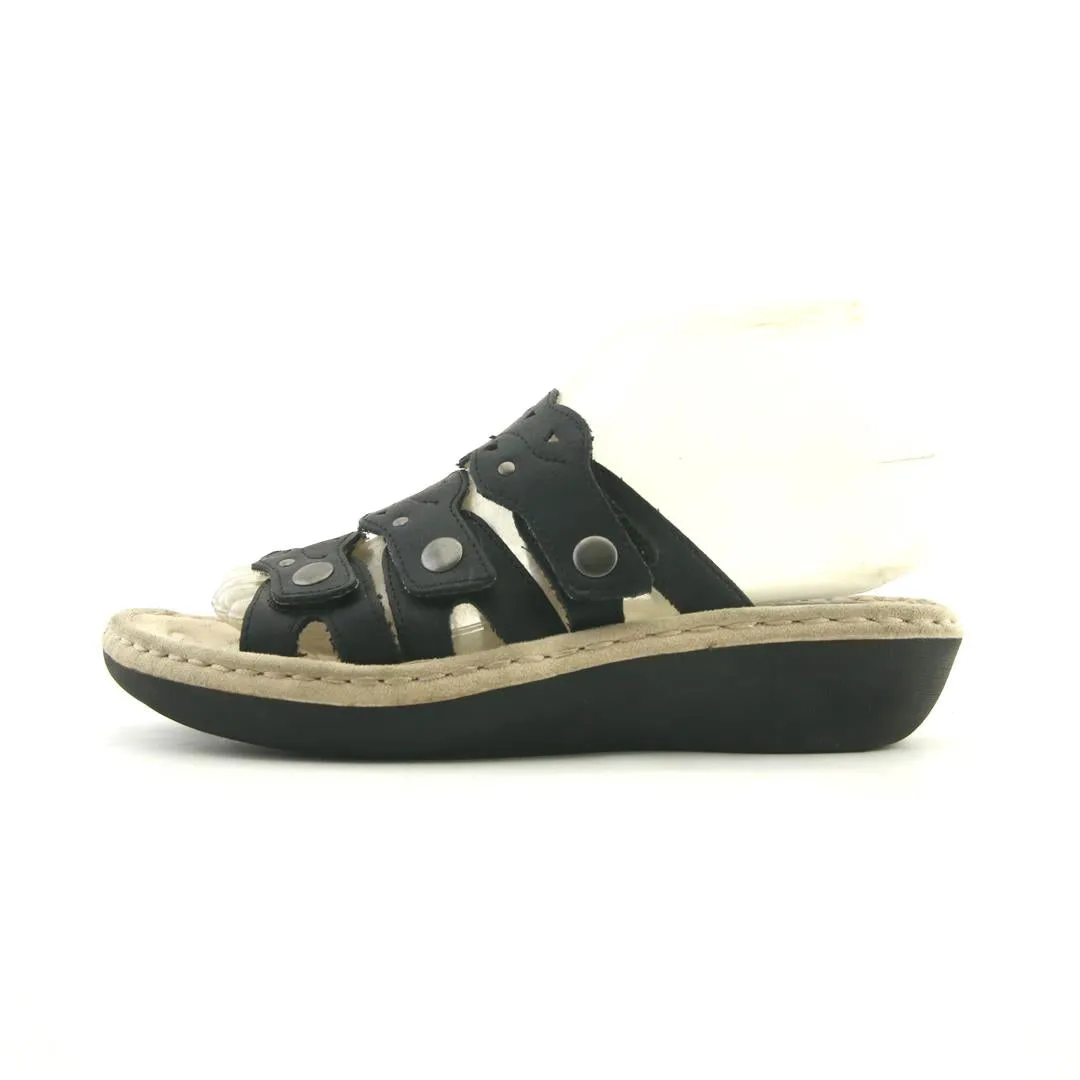 Lola Slippers CLIFFS CARING