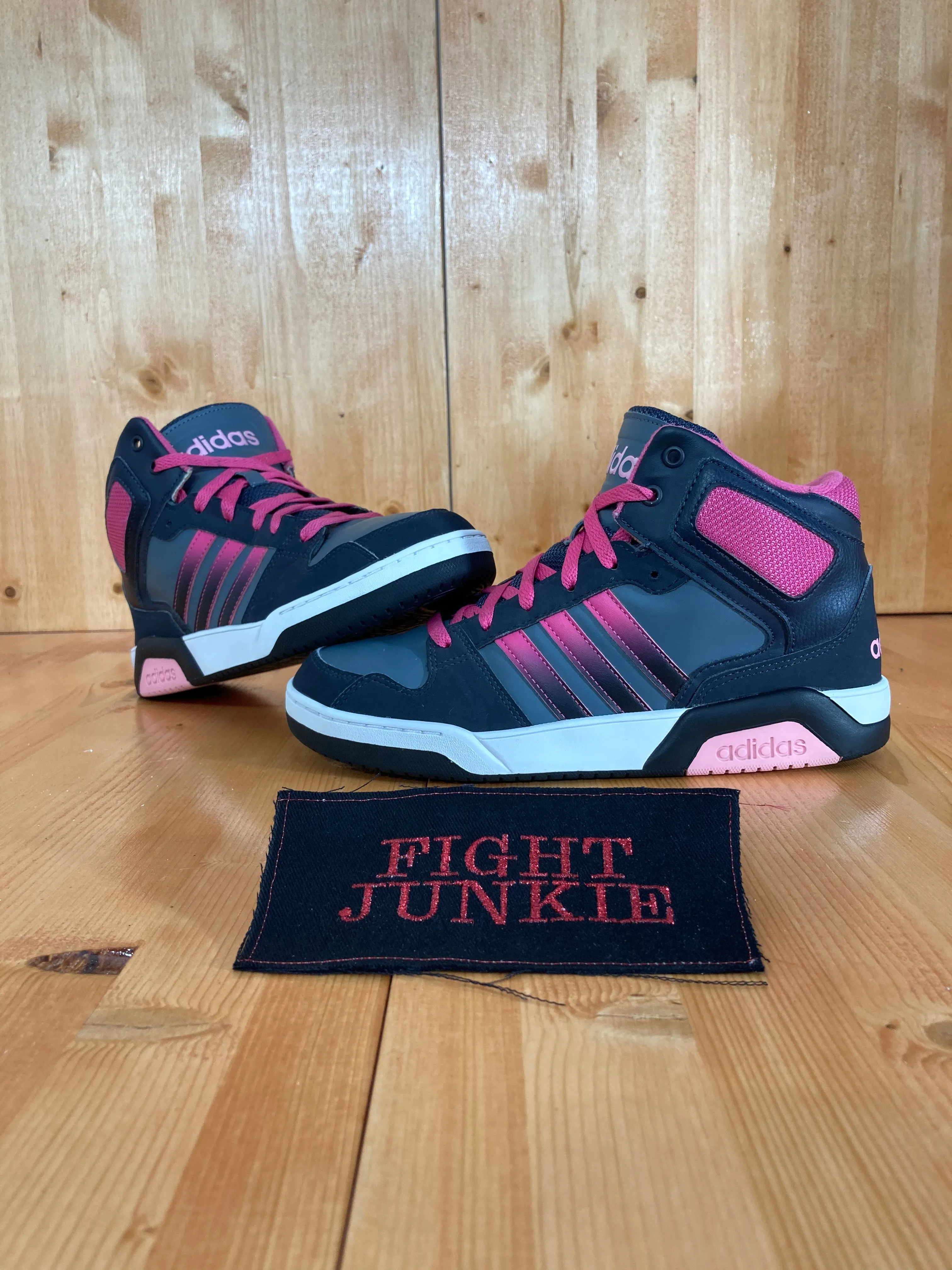 Adidas NEO BB9TIS Retro Style Youth Size 7 High Top Shoes Sneakers Streetwear Adidas Shoes