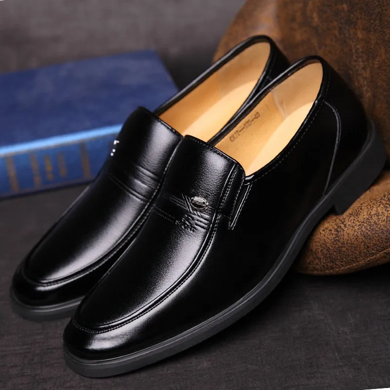 Monogram Loafers Leather Men Formal Shoes Luxury Brand 2022 Men's Loafers Dress Moccasins Breathable Slip on Black Driving Shoes Plus Size 38-44