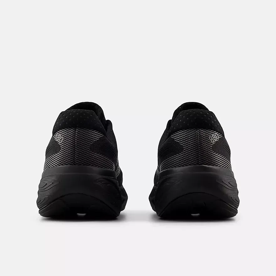 New Balance Fresh Foam X 880v15 (4E Wide) Mens Shoe New Balance White Sneakers Women's