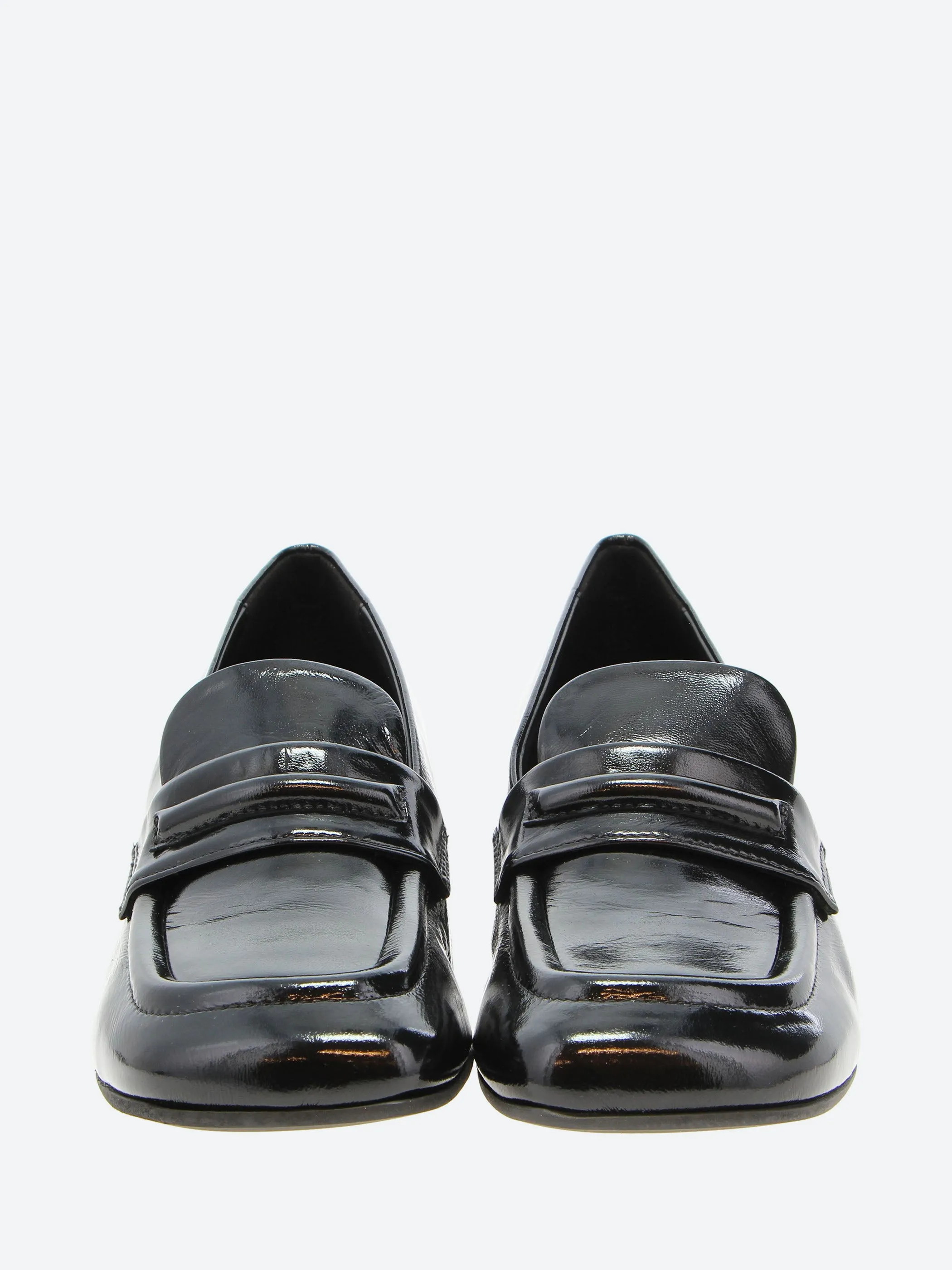 Deb 11 Loafers Casual Outfit