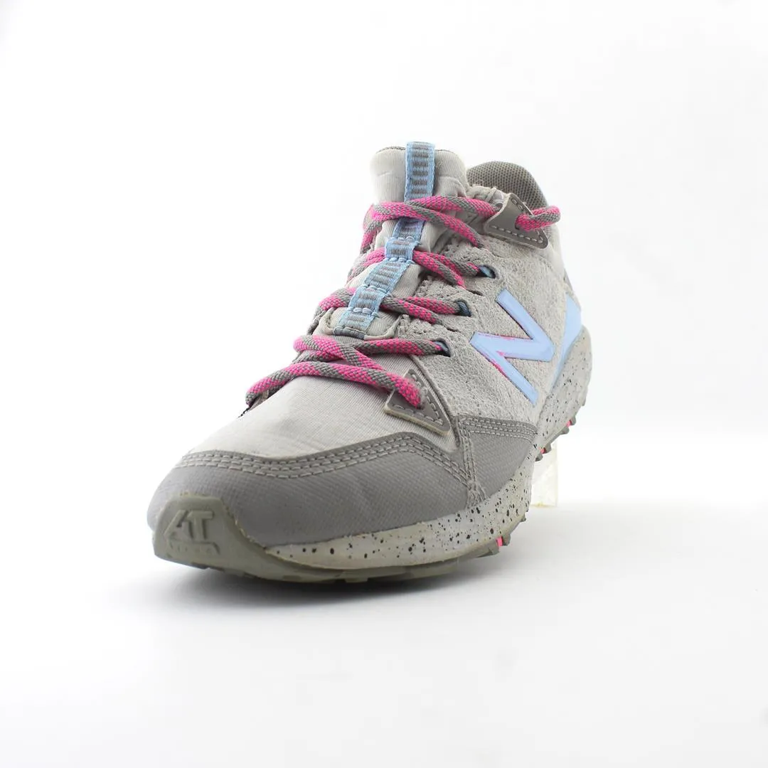 NEW BALANCE 37 Common Projects Sneakers