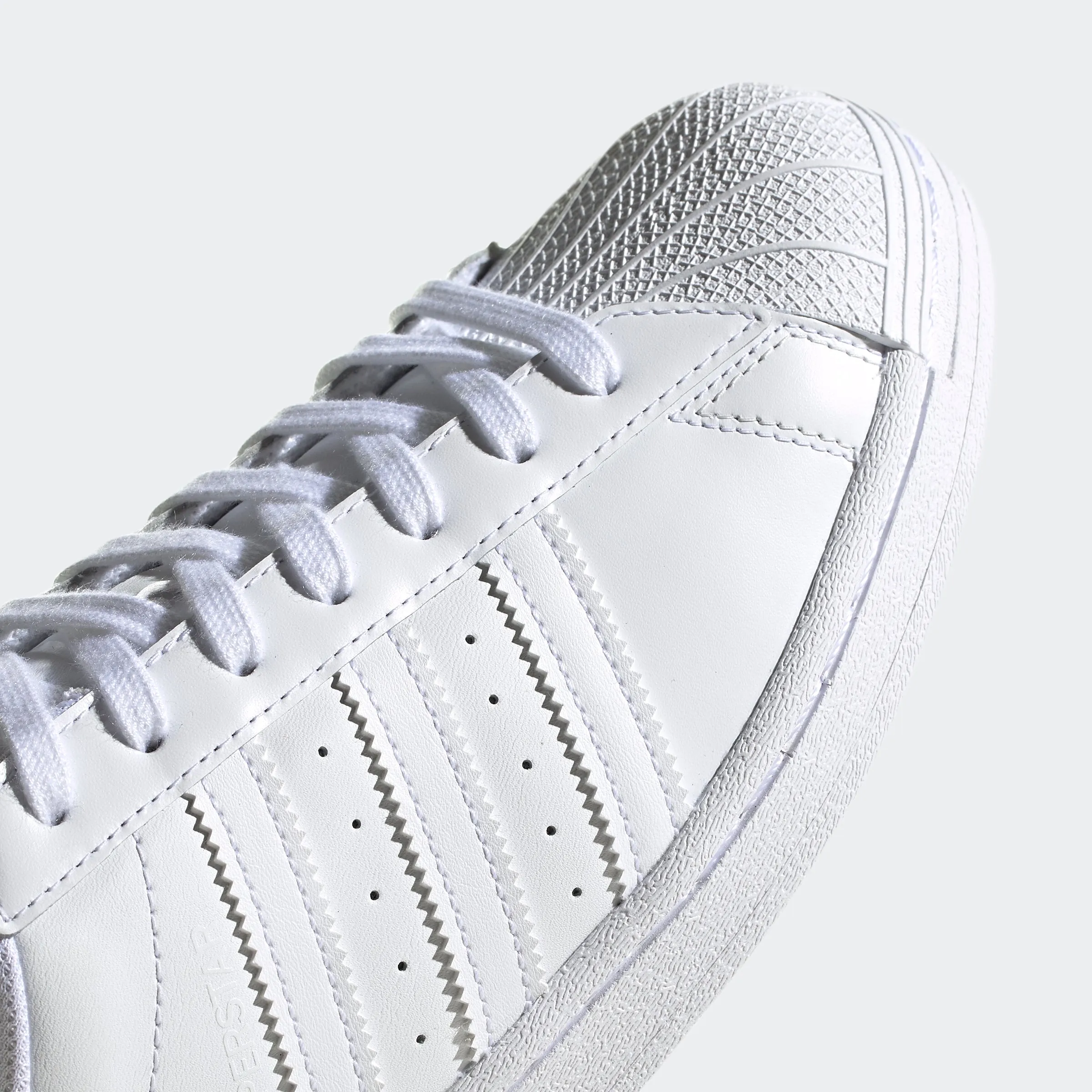 Men's adidas Originals Superstar Shoes Triple White New Adidas Basketball Shoes