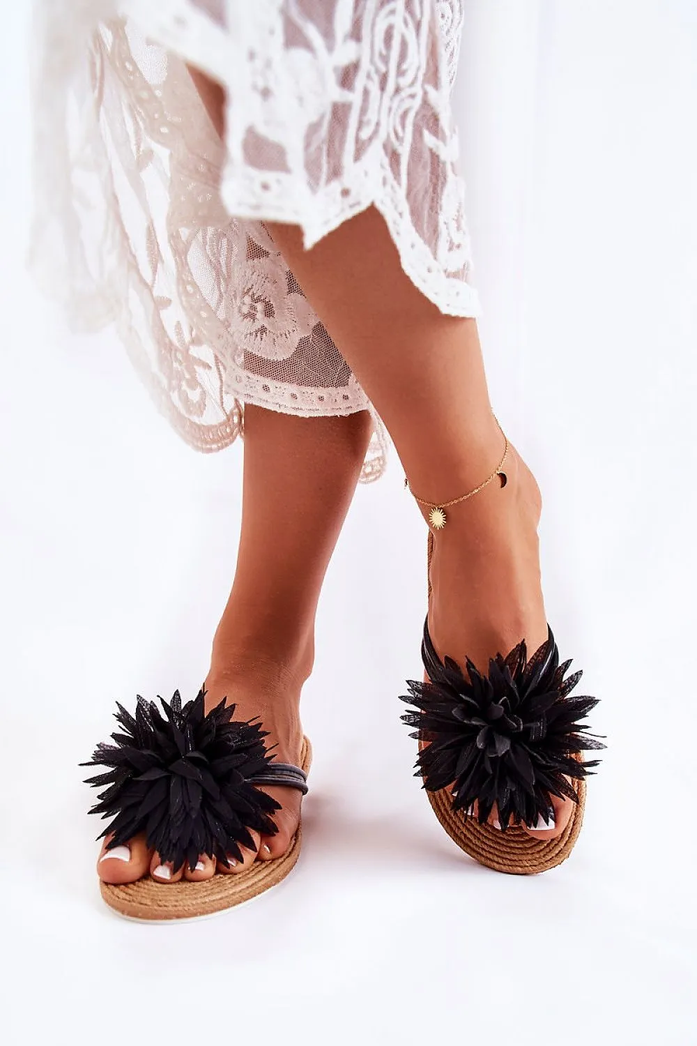 Japanese flip-flops model 180135 Step in style Silent Flip Flops