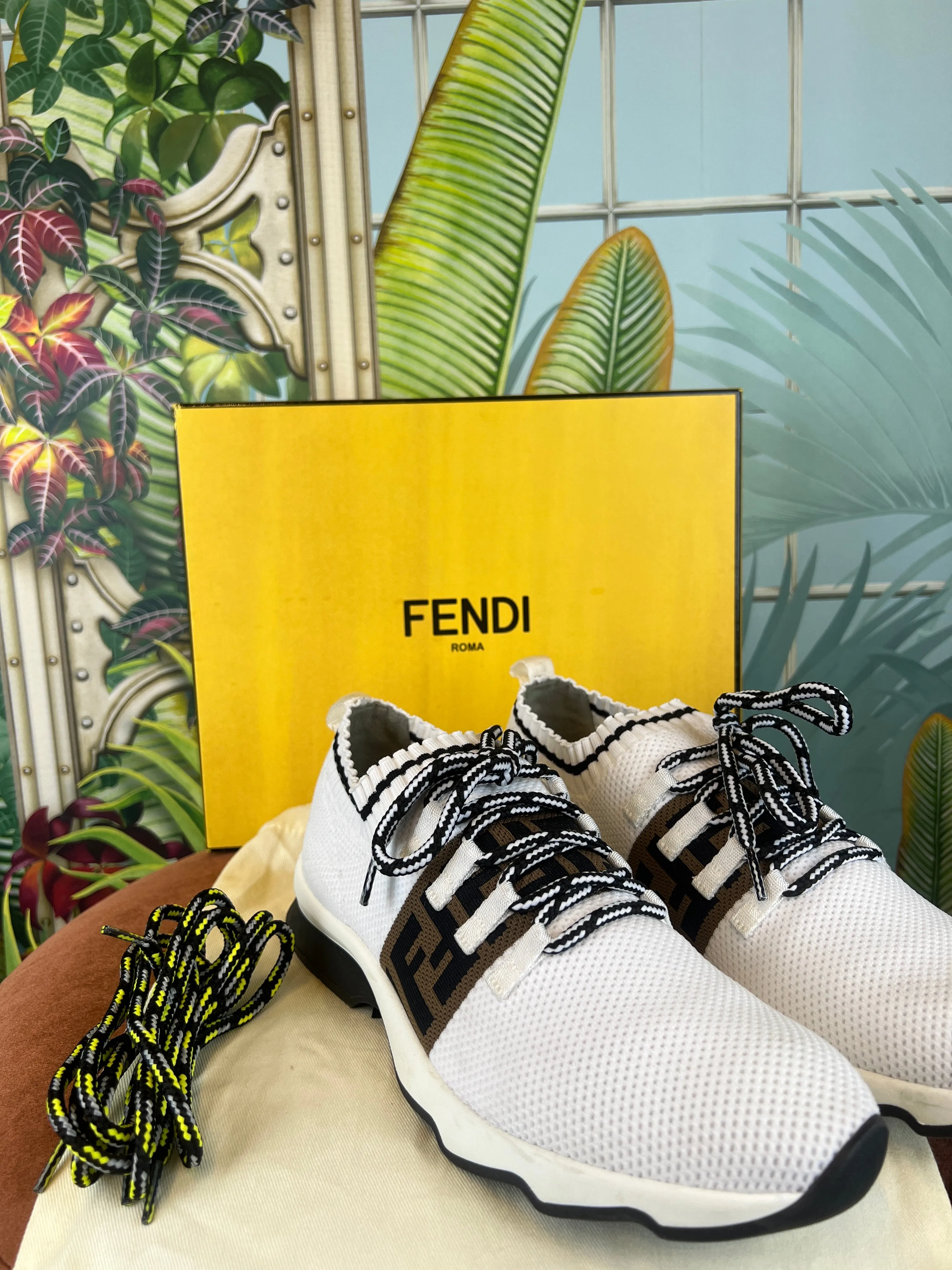 Sneakers For Sell Fendi sneakers Maglia