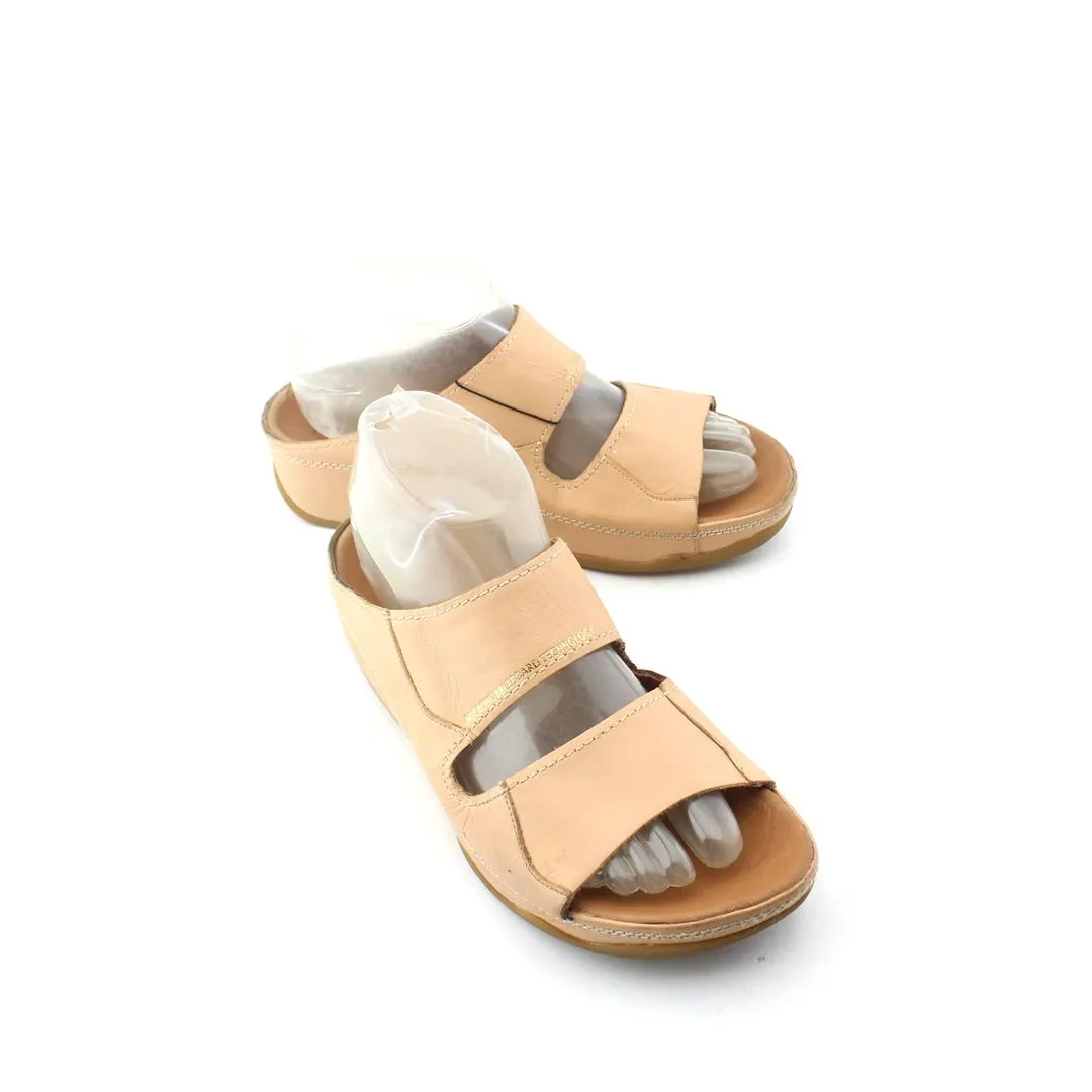 FITFLOP  SHUV Barefoot House Slippers