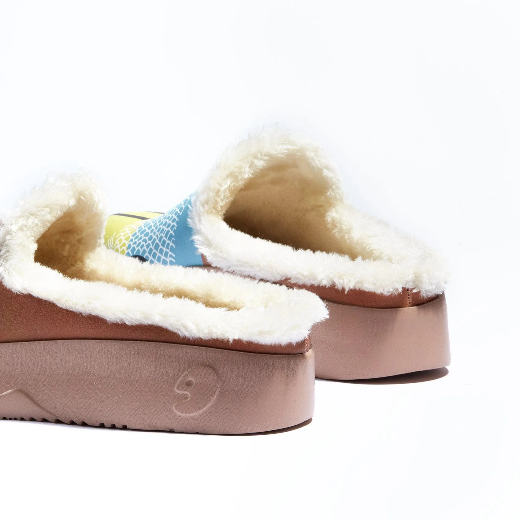 Fishbird 2 Fuerteventura VII Women Signature Logo Slip-on Sneaker