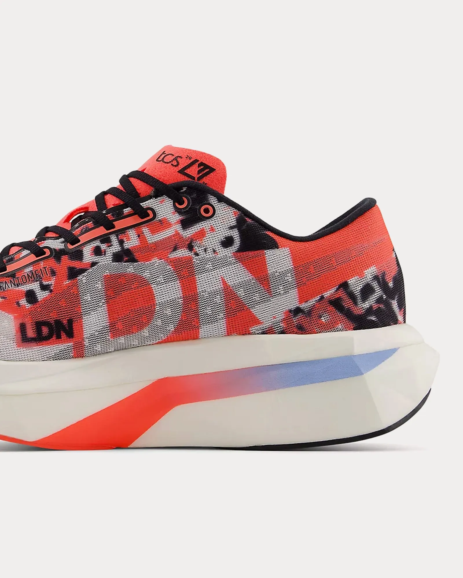 FuelCell SuperComp Elite v4 'TCS London Marathon' Urgent Red / White / Black Running Shoes Brown Leather New Balance Shoes