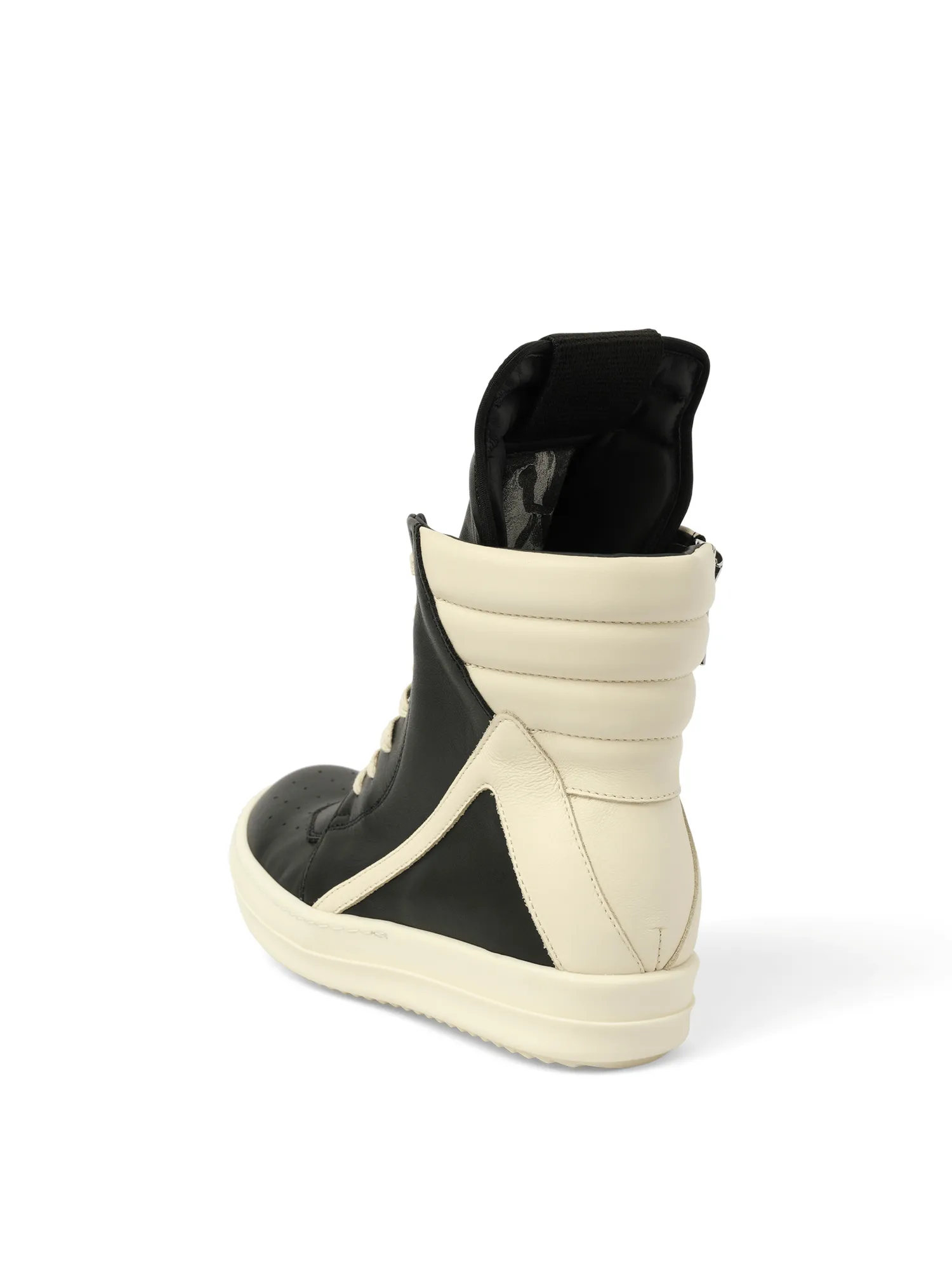 Geobasket in Black/Milk/Milk Altra Sneakers