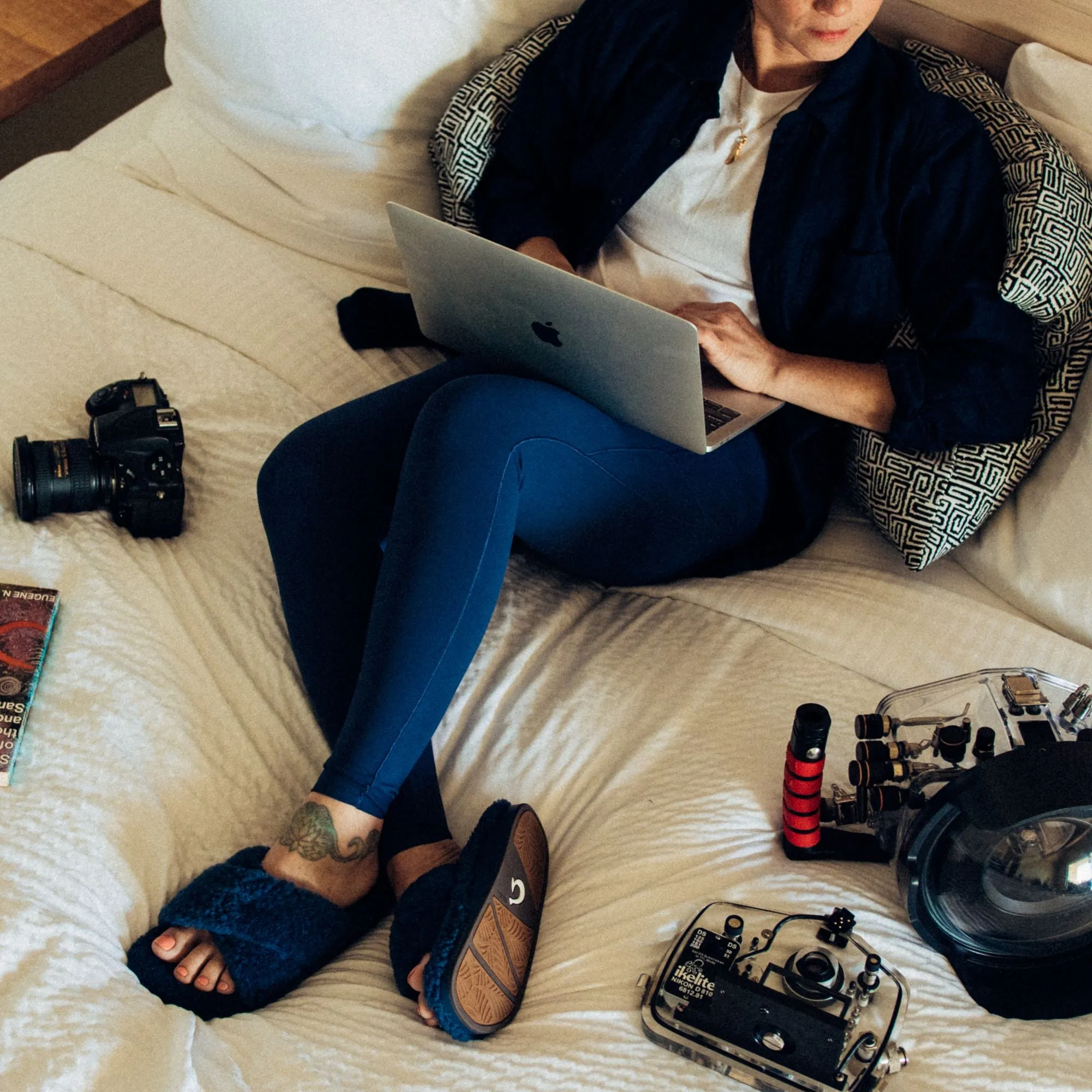 Best Flip Flops For Umrah Hila Heu - Moonlit Ocean