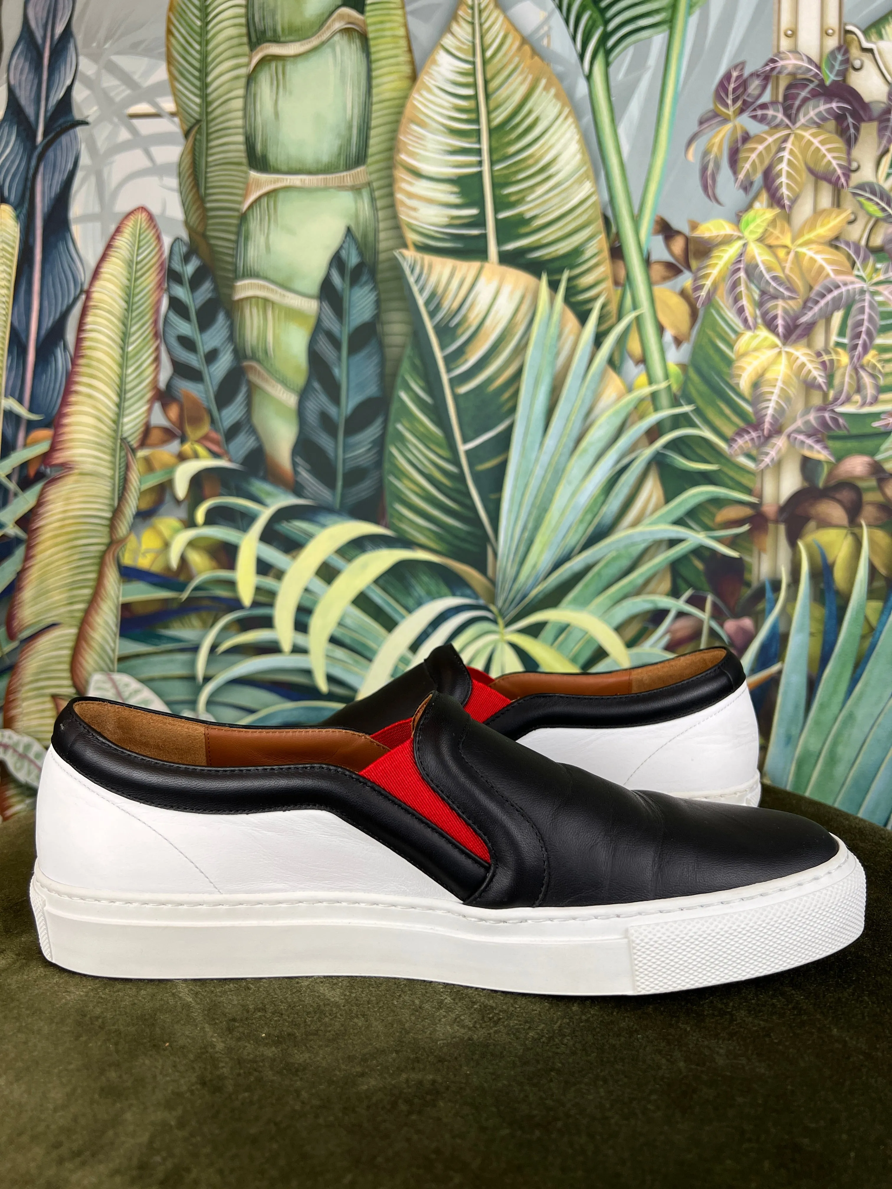 Leg Warmers With Sneakers Givenchy slip-on sneakers