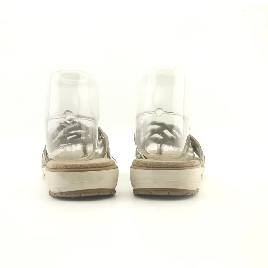 Wing Slippers KIM ROGERS TENNIE