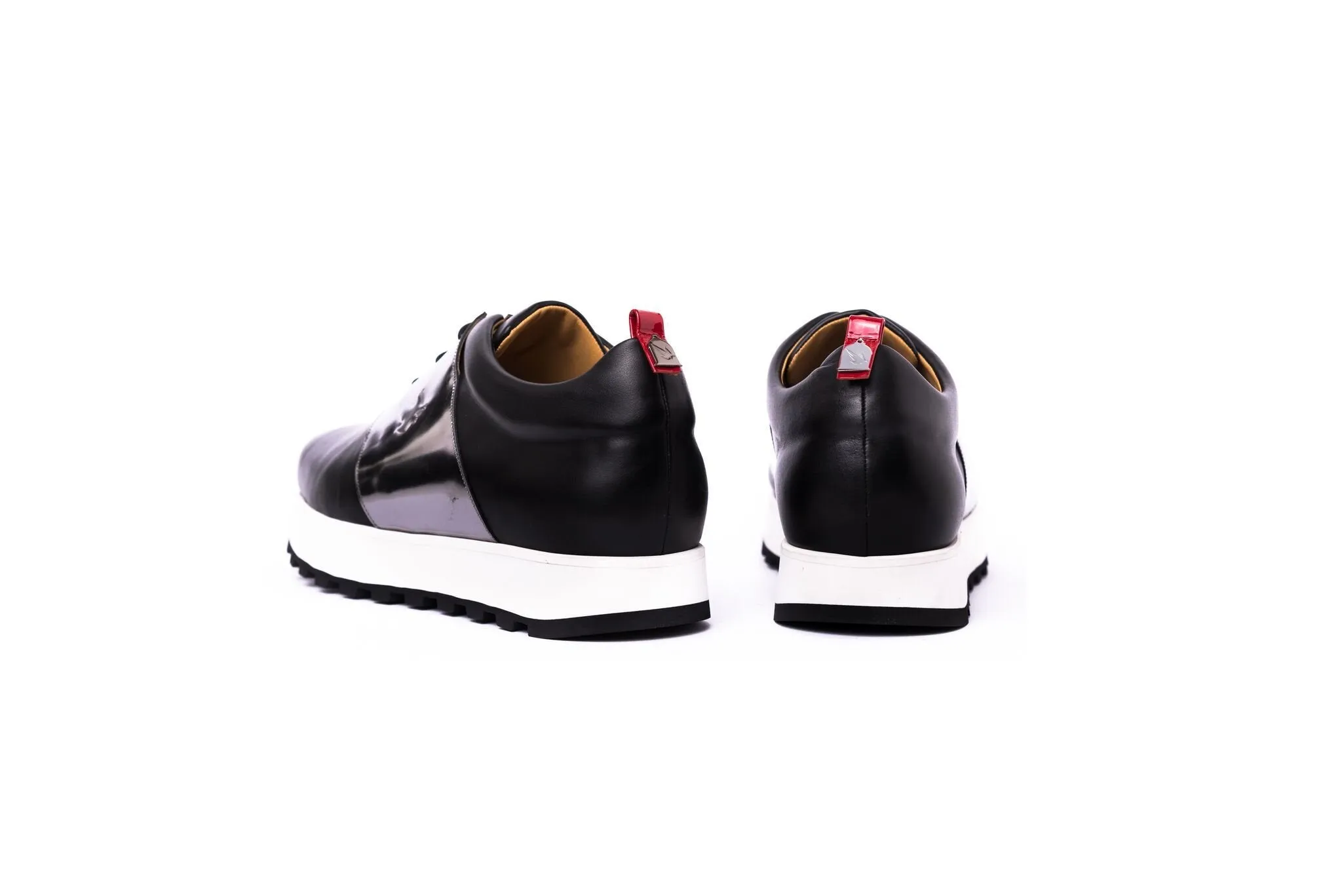 MR. MARTIN Paint Sneakers