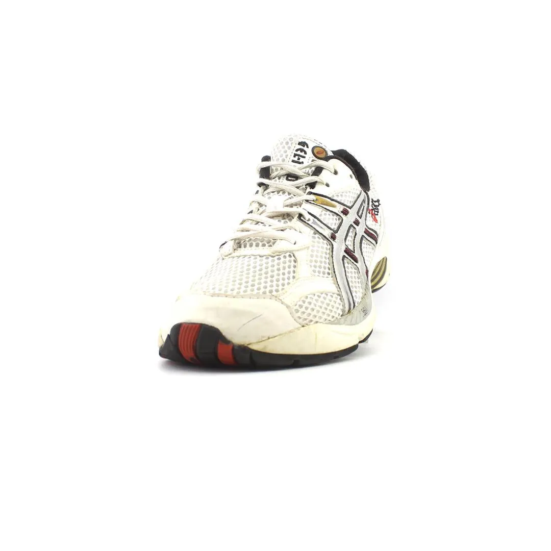 Running Shoes Reviews 2025 ASICS QUOMAX