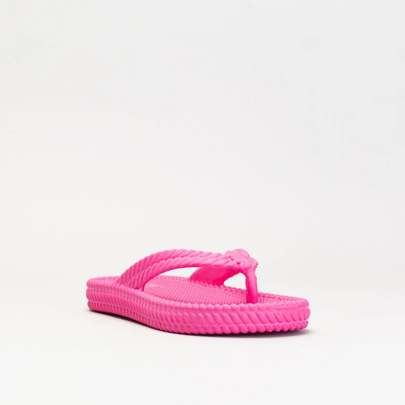 Flip Flops Rubbing Between Toes Unreal Women Moulded Thong  _ 155338