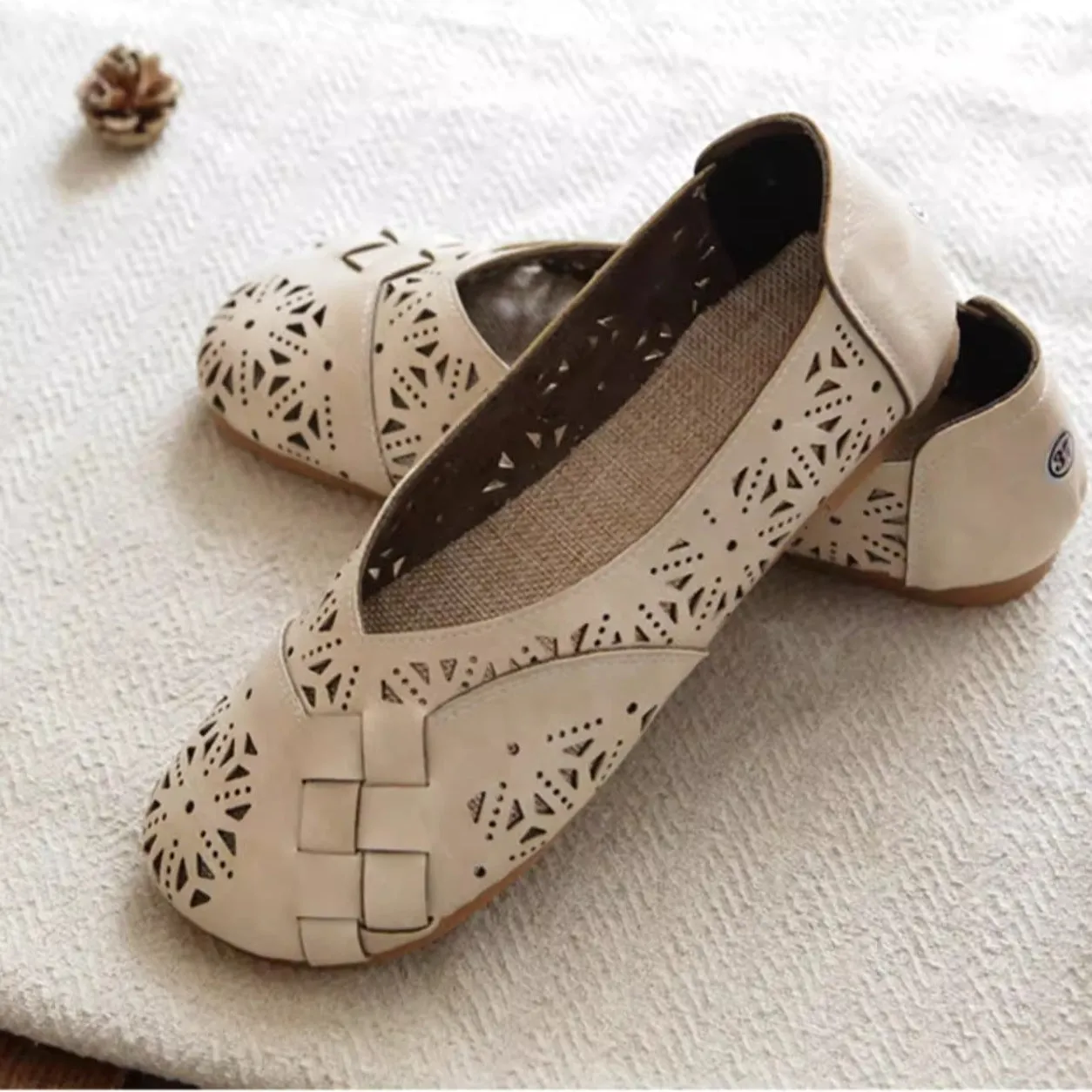 Mori Retro Literary Summer Sandals Hollowed Out Soft Shoes Slip On Sandals
