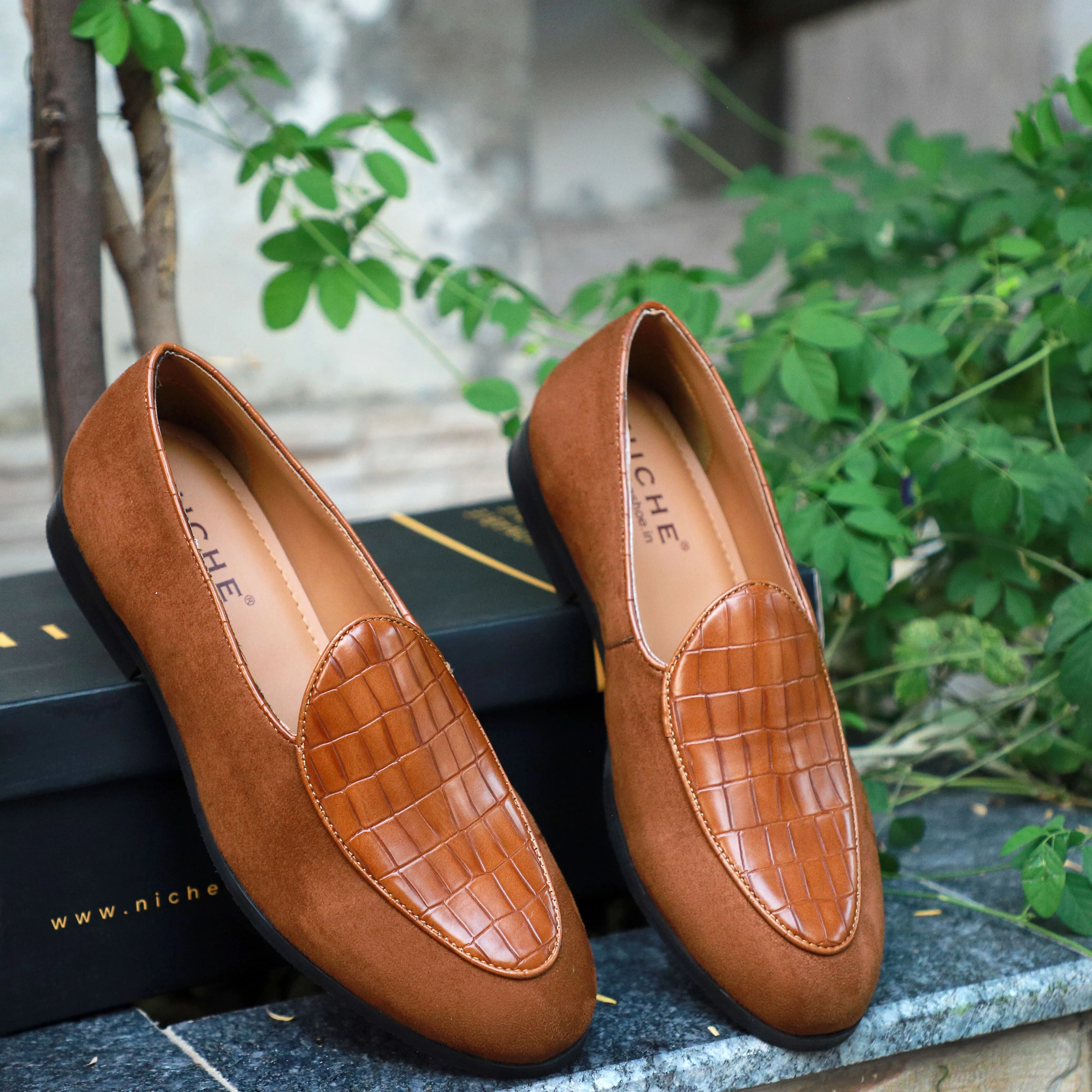 NICHE Zemba Tan Suede Croco Loafers Roper Slip On Shoes