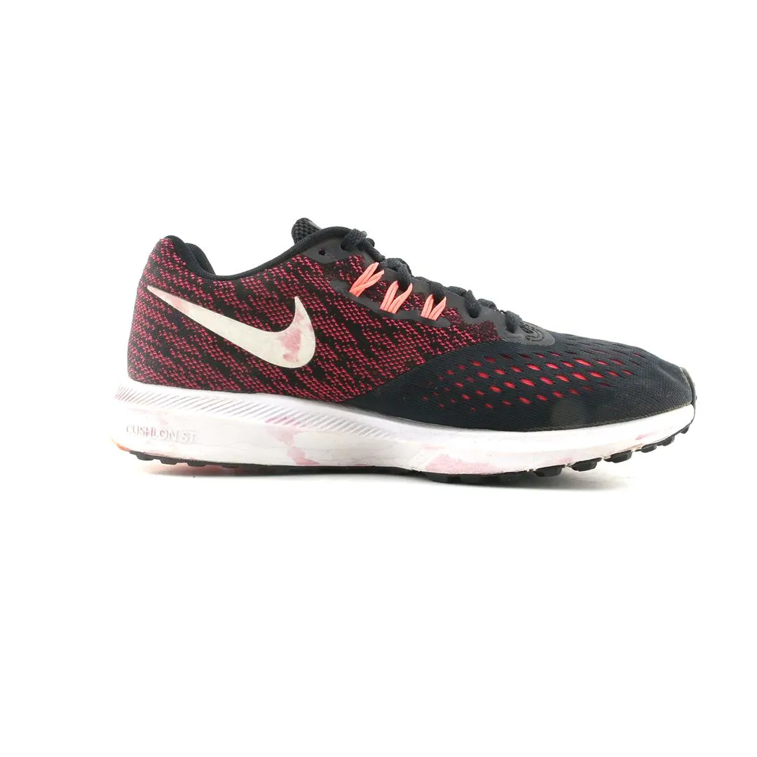 Good Beach Running Shoes NIELSENIQ ZOOM WINFLO 4