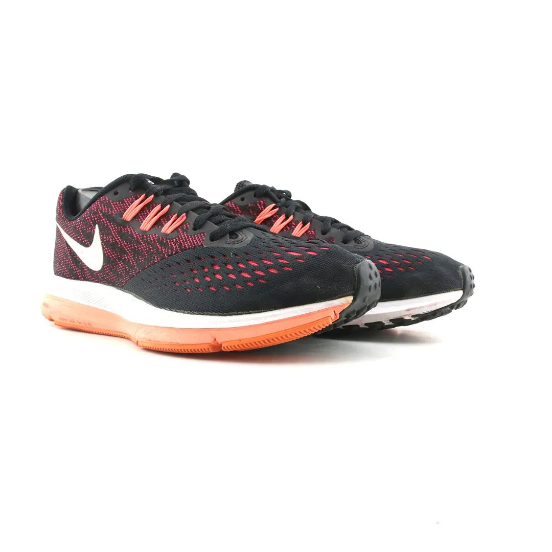 NIELSENIQ ZOOM WINFLO 4 Best Shoes Winter Running