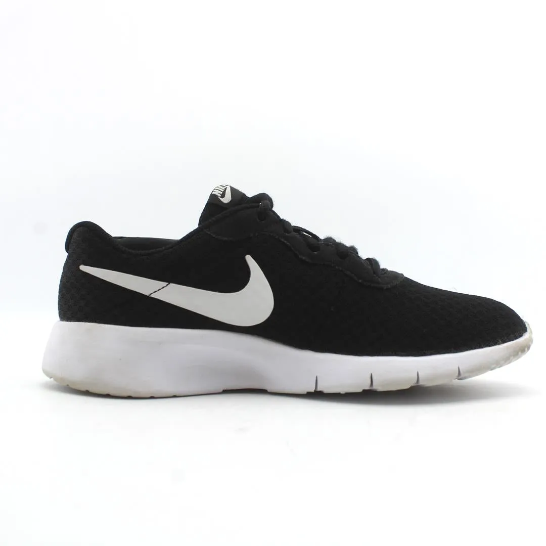 NIKE TANJUN Great Running Shoes For Shin Splints