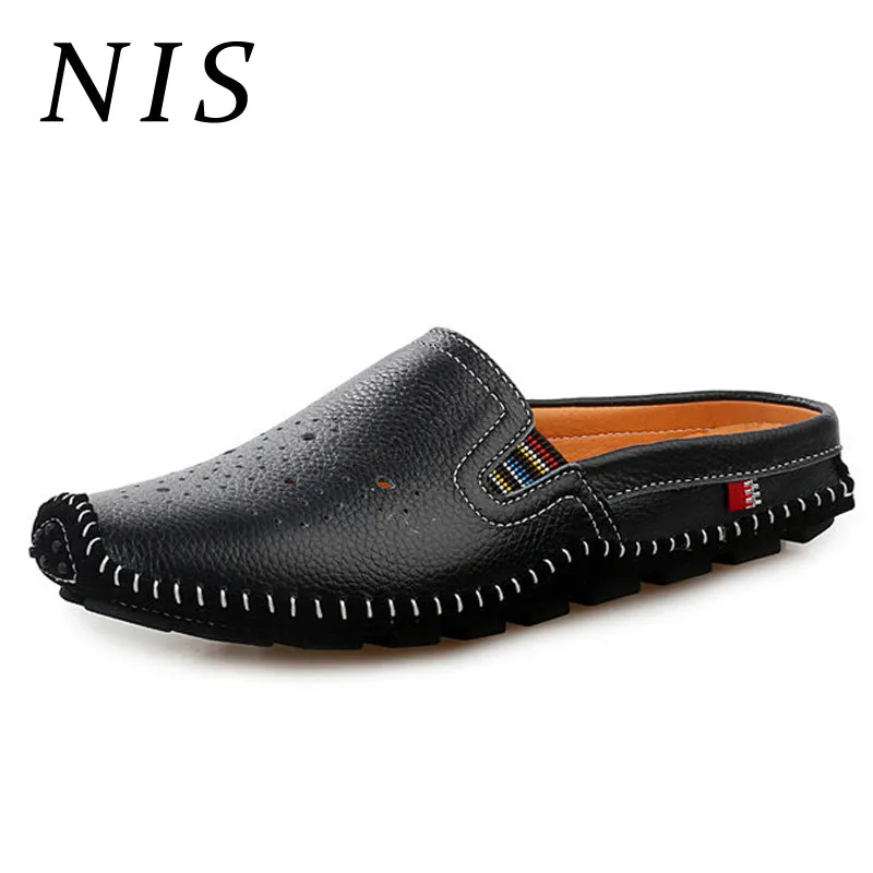 NIS New Hollow Out PU Leather Slippers Men Shoes Hand Sewing Soft Soles Casual Shoes Summer Beach Slippers Mens Slides Zapatos Custom House Slippers