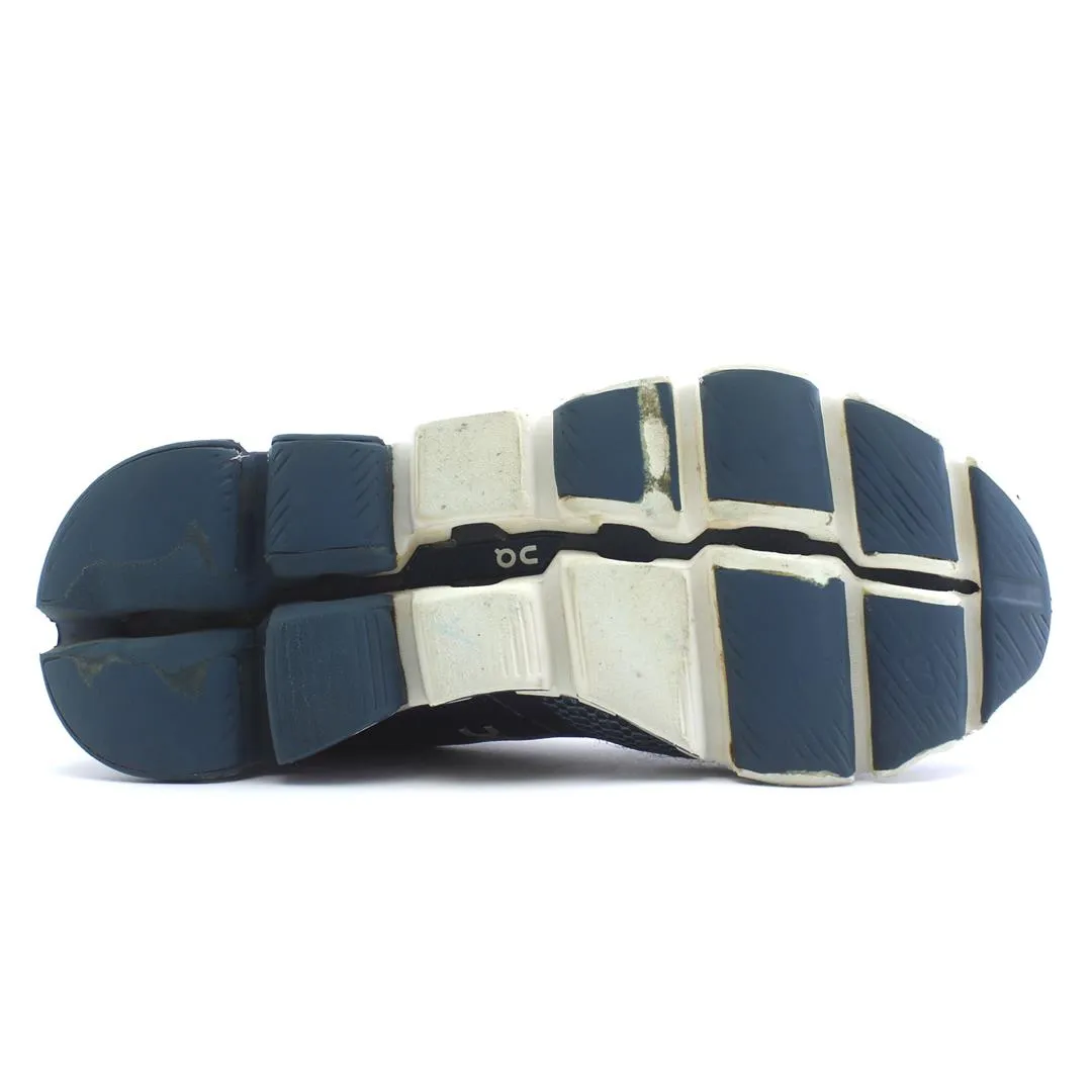 ON CLOUD CLOUD FLYER 2nd Hand Running Shoes