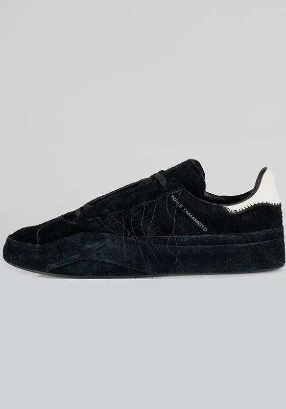 Gazelle - Black Adidas Samba Walking Shoes