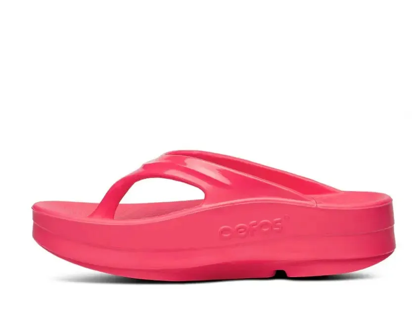 OOFOS OOLALA NEON BERRY Childs Flip Flops