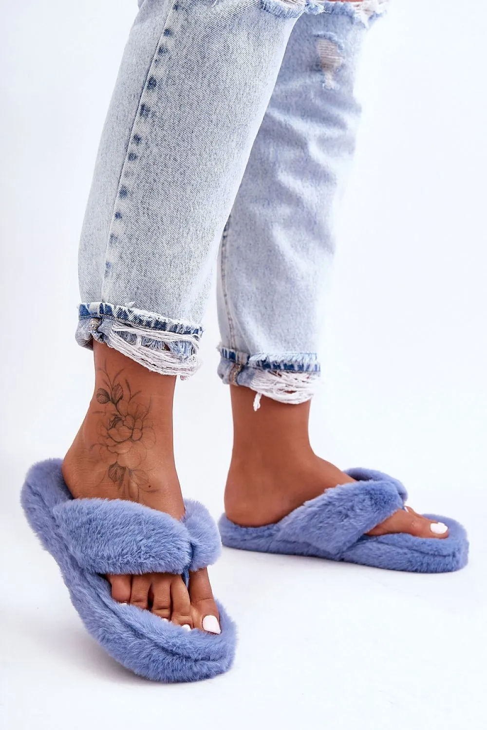 Japanese flip-flops model 183603 Step in style Designer Pool Flip Flops