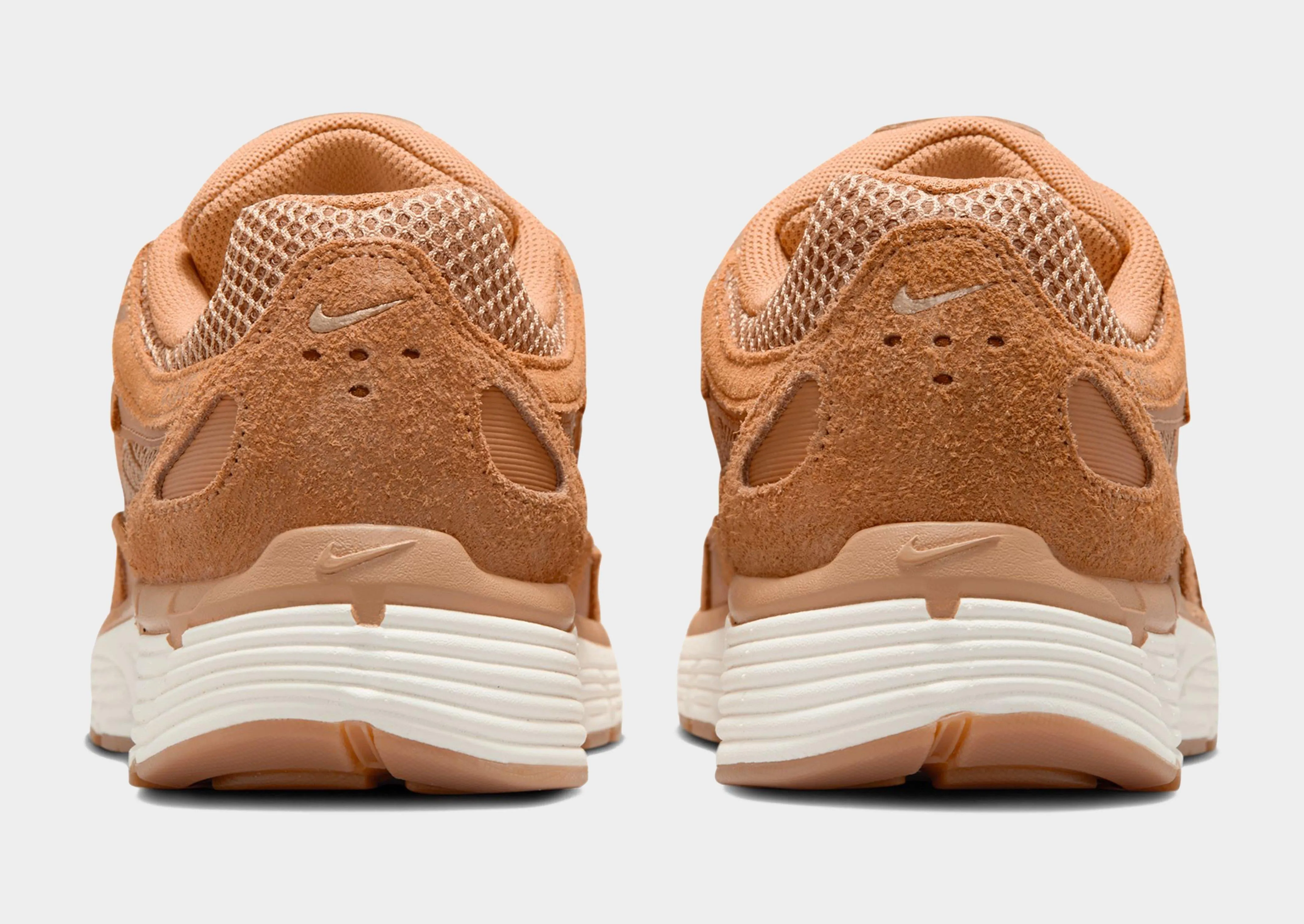 P-6000 SE Asics Gel Game Tennis Shoes