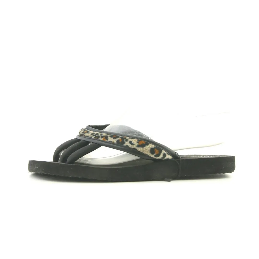 PEDI COUTURE . Dogman Slippers