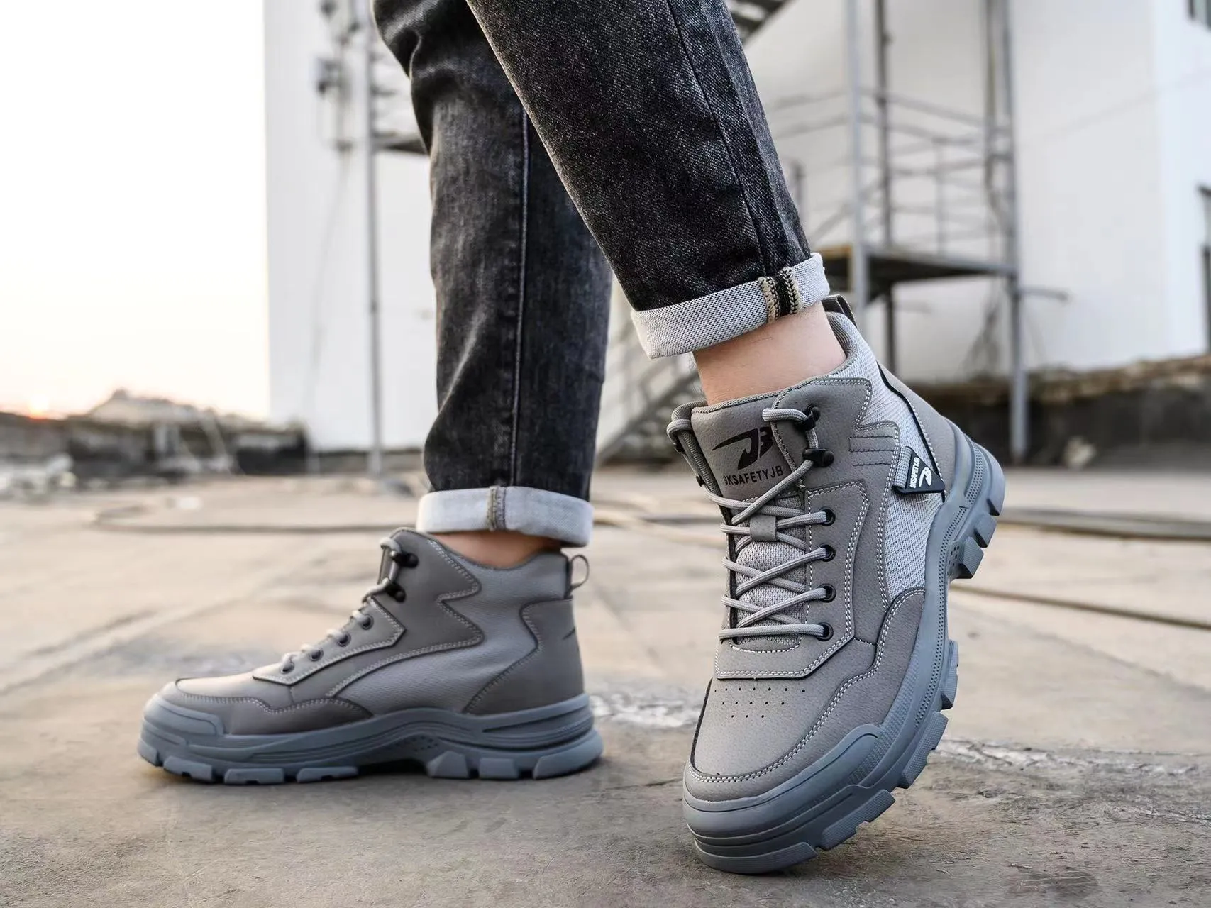 Work Boots for Men Water Resistant Steel Toe Non-Slip Rubber Leather Shoes Safety Toe Work Boots