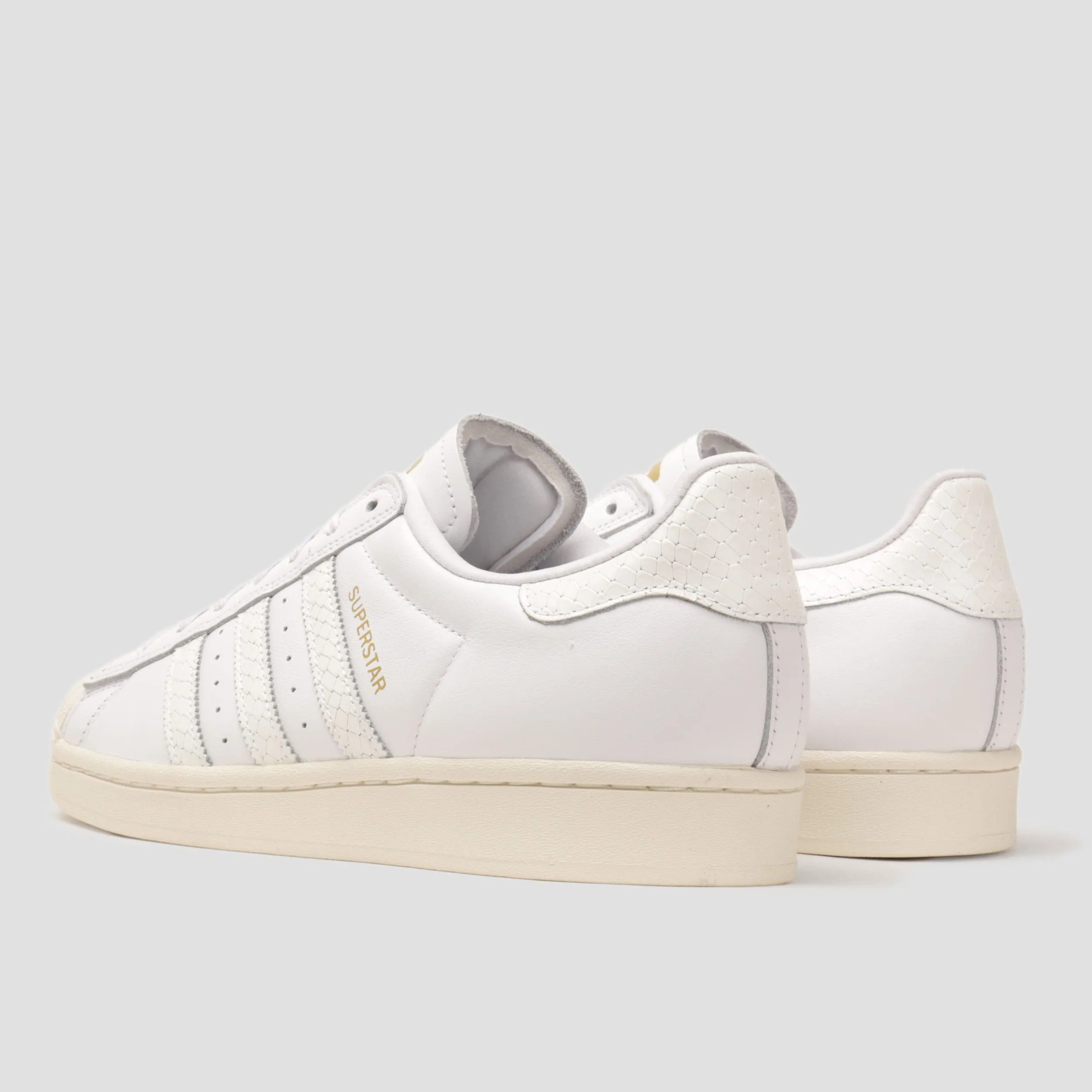 adidas Superstar Adv Skate Shoes Footwear White / Footwear White / Gold Metallic Adidas Lite Racer Adapt 3.0 Running Shoe