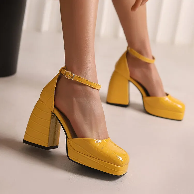 Women's Crocodile Pattern Ankle Strap Chunky Heel Platform Sandals Socks In Sandals