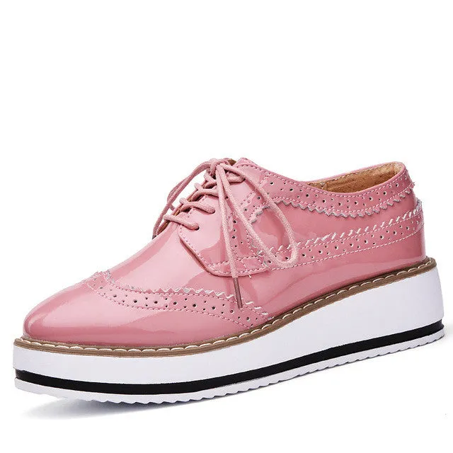 EOFK Brand Spring Women Platform Shoes Woman Brogue Patent Leather Flats Lace Up Footwear Female Flat Oxford Shoes For Women Postman Oxford Shoes