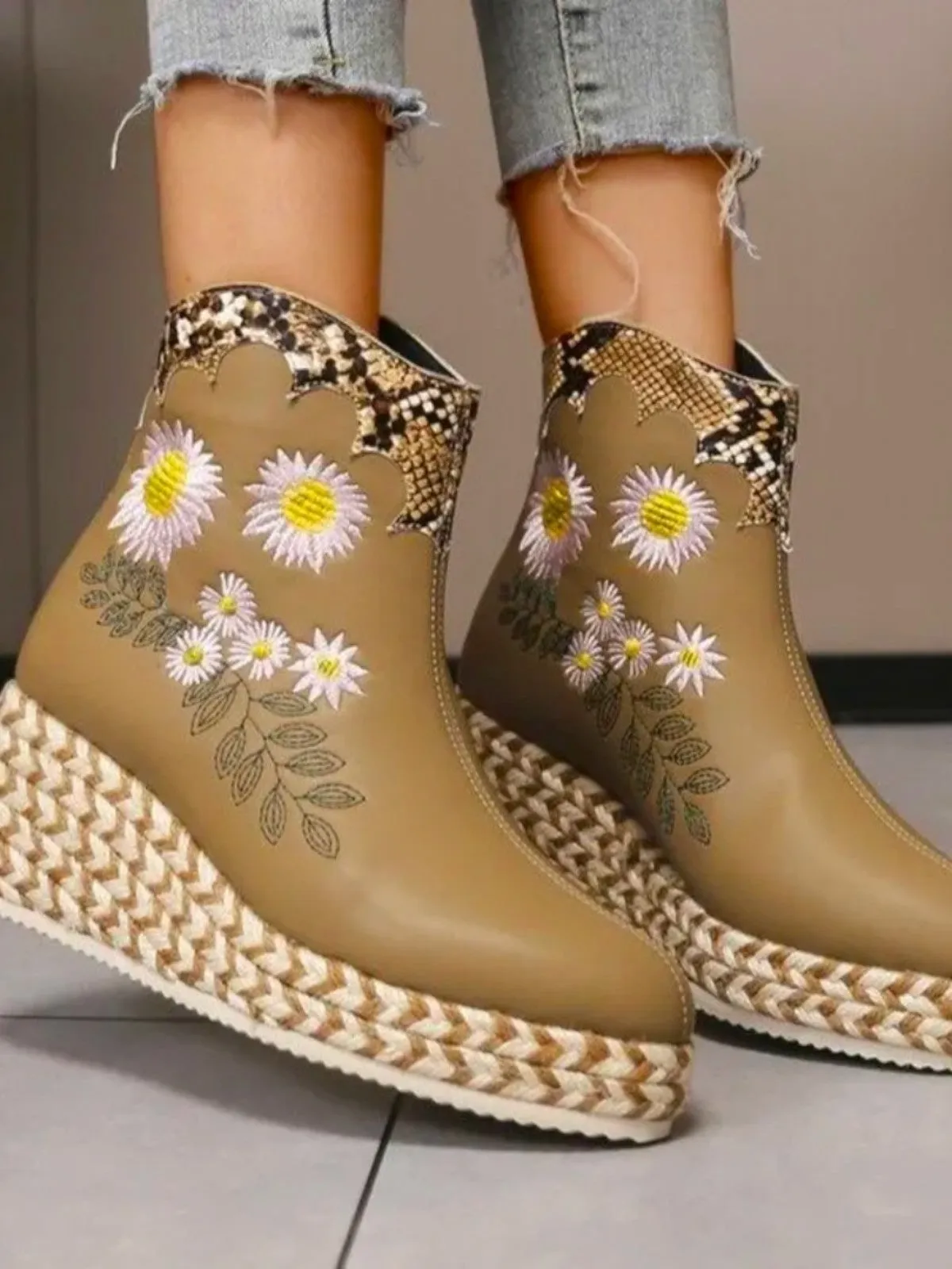 Rope Sandals Fiara Floral Embroidered Platform Ankle Boots