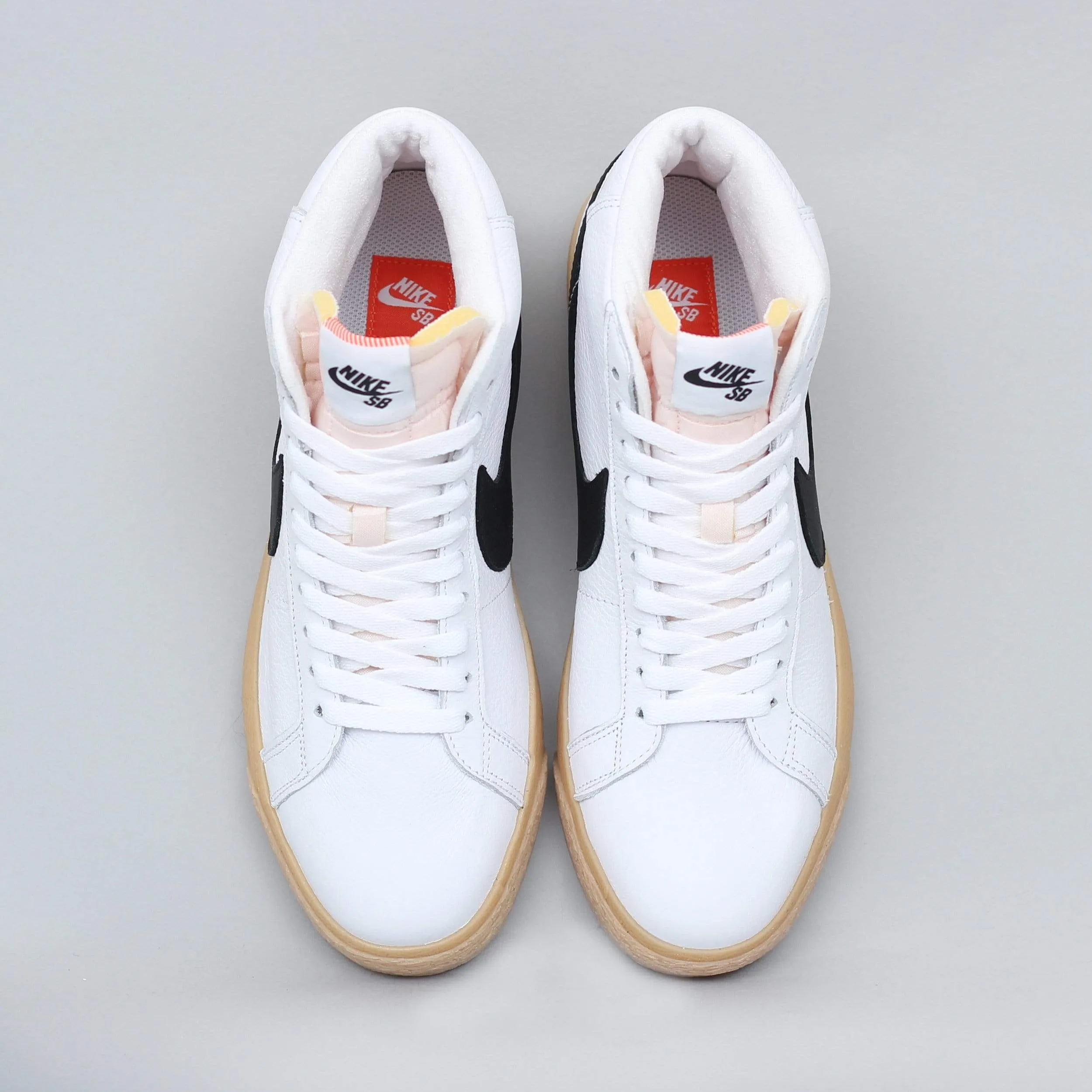 Asics Gel Venture 9 Trail Running Shoe Nike SB Orange Label Blazer Mid ISO Shoes White / Black - Safety Orange