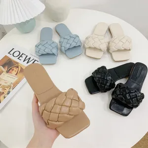 Women Weave Slippers Flat Shoes Fashion Leisure Shoes Coolest Slides