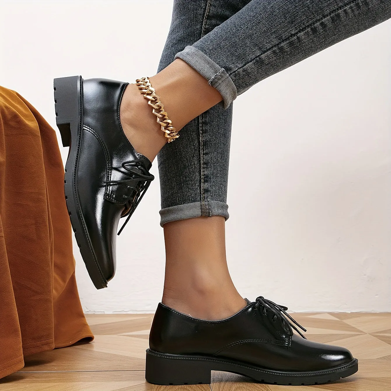 Lo Ivyshape | Black Orthopedic Loafers Lace-Up Shoes for Women