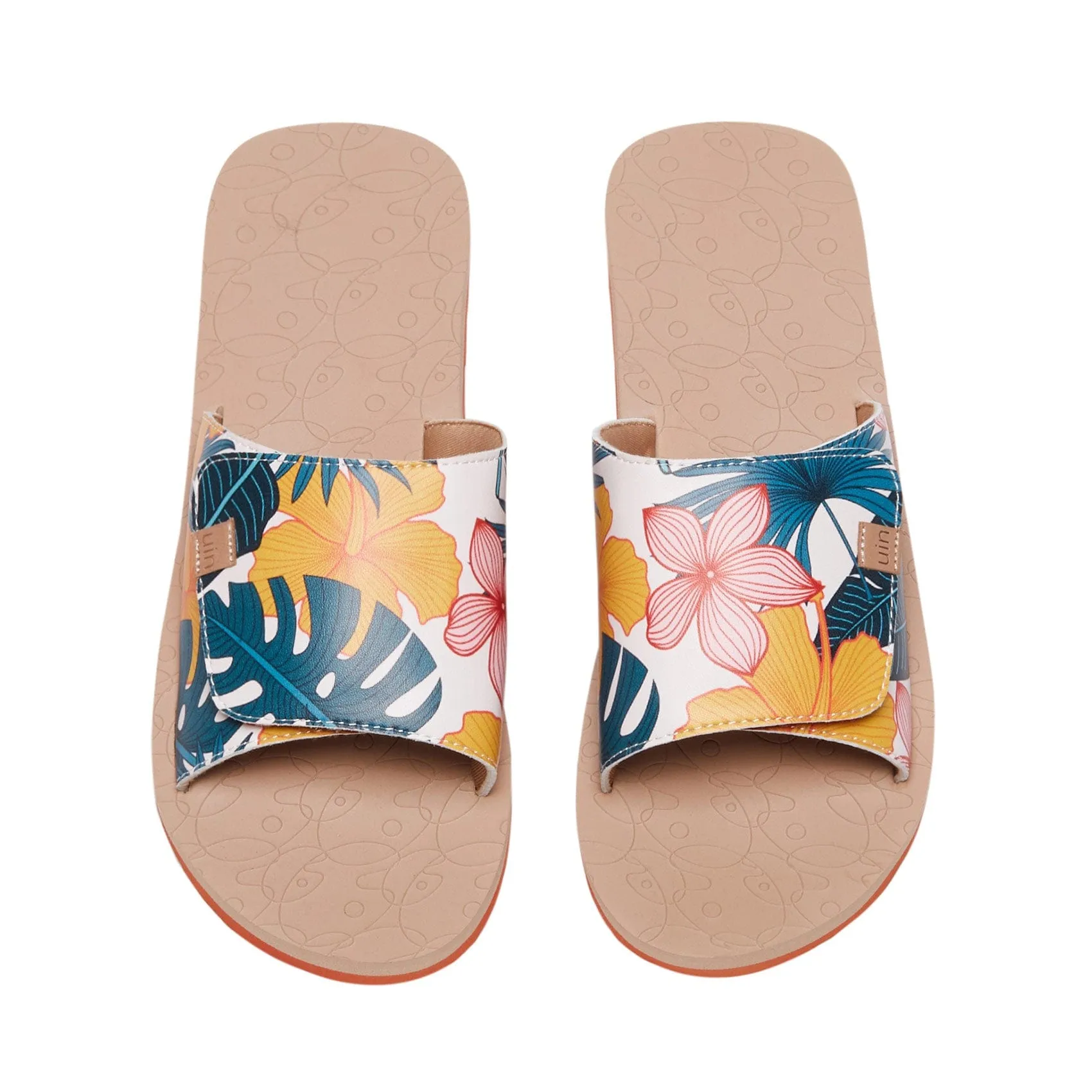 Tropical Blush Blanes III Women Slip-on Slippers Nearby